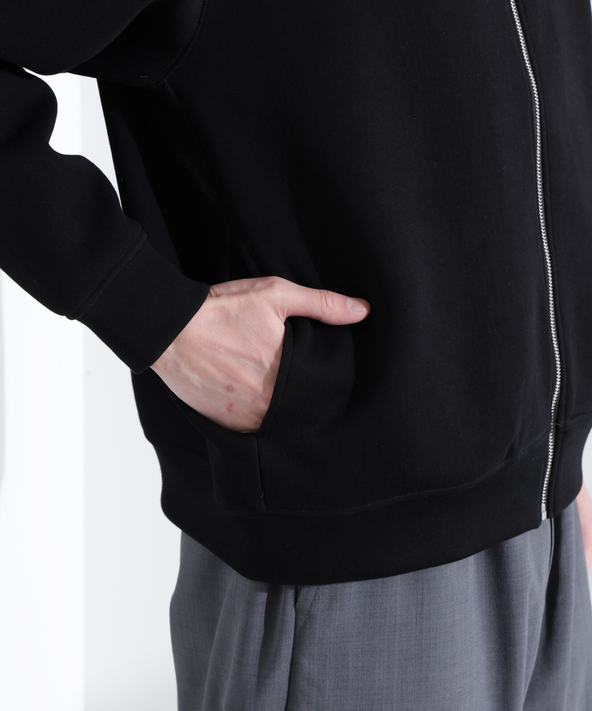  「ダンボール フードブルゾン」|ブルゾン・スタジャン|