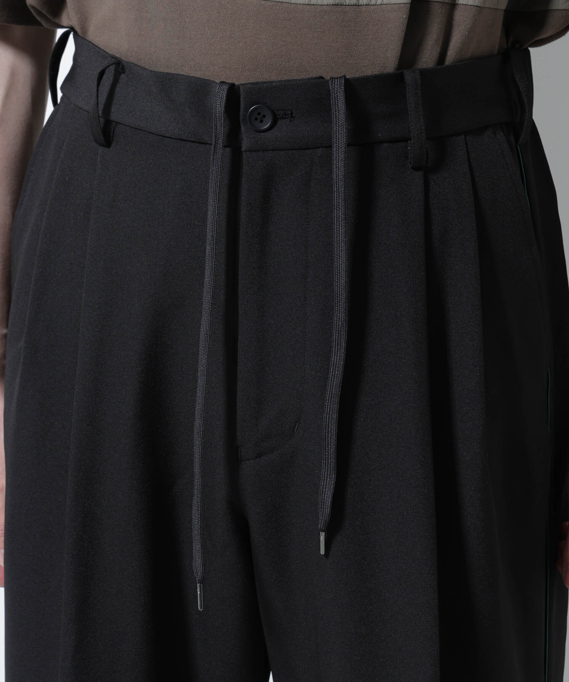 nano･universe「イージー側章スラックス」|チノ|