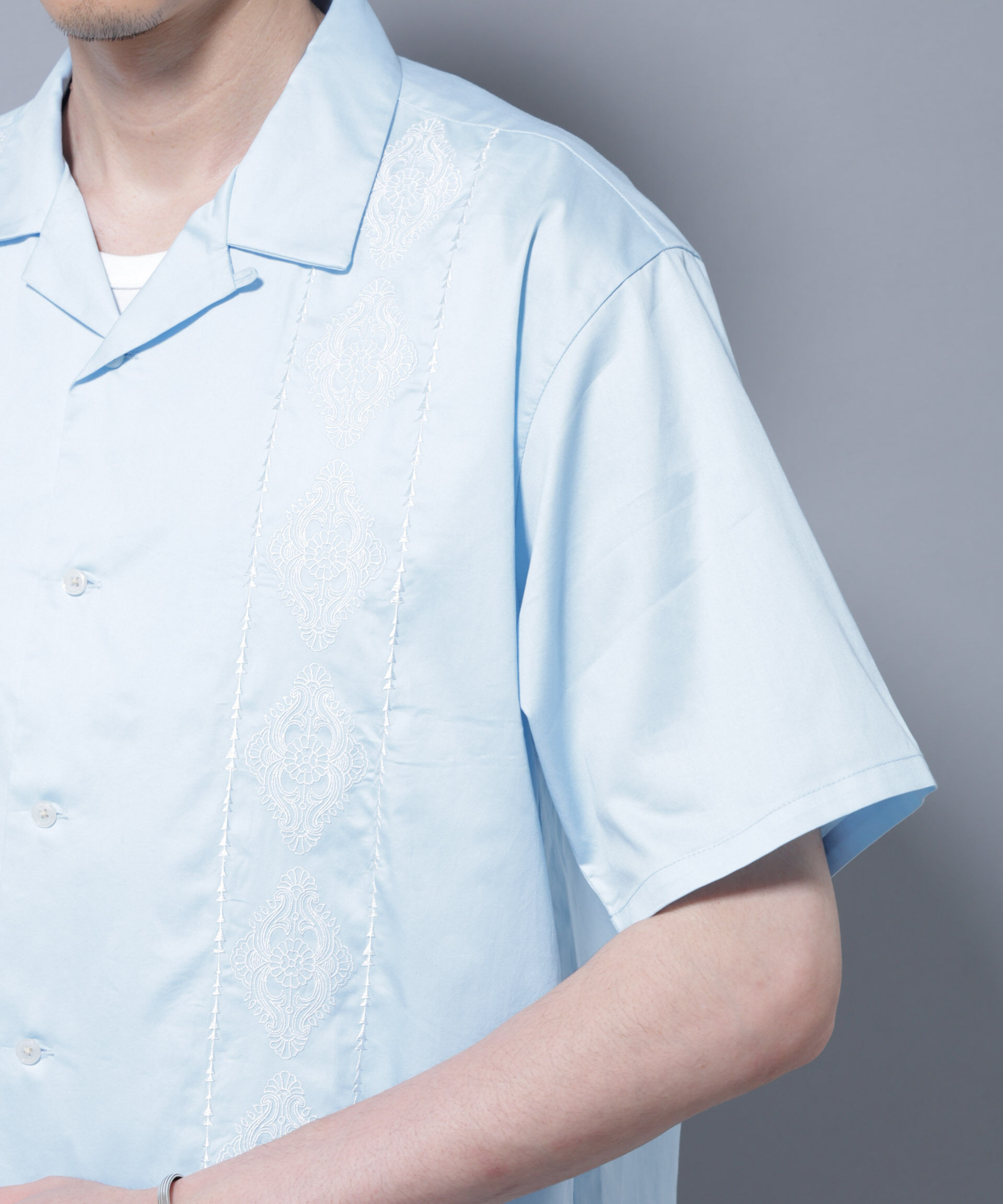 nano･universe「エンブロイダリー オープンカラーシャツ」|シャツ・ブラウス|