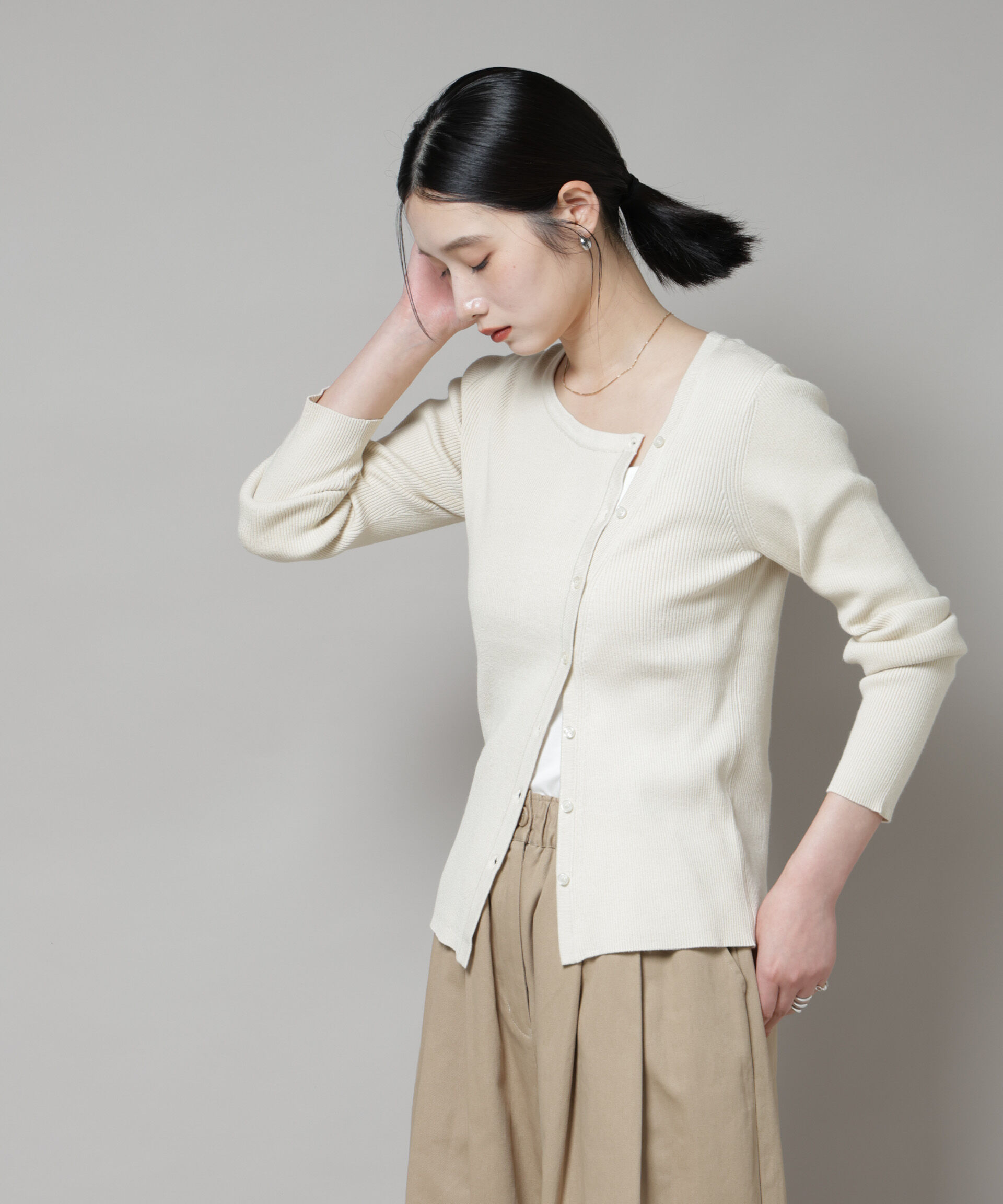 nano･universe「アシメネックデサインリブニットトップス」|ニット・セーター|