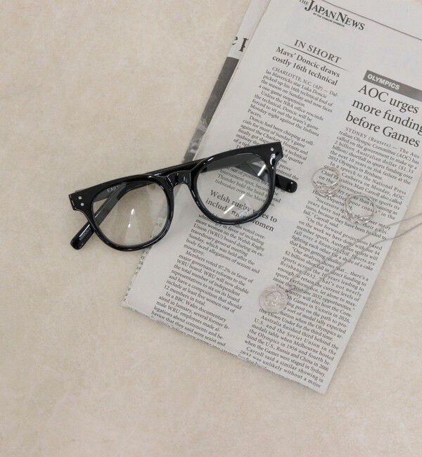 fredy emue「調光レンズセルウェリントンメガネ」|メガネ|