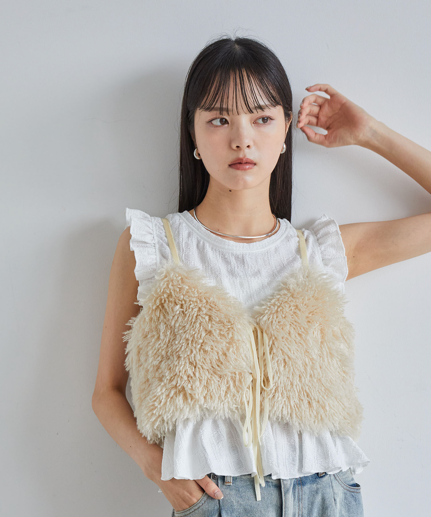 VIS「【洗える】シャーリングフリルトップス」|Tシャツ・カットソー|ホワイト(10)