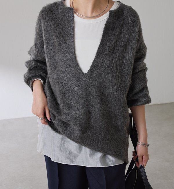  「エアリー深Vニット」|ニット・セーター|