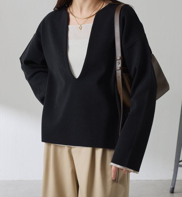  「Vネックバスクニット」|ニット・セーター|