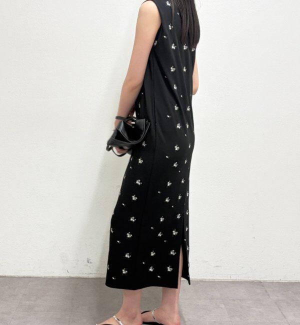  「【@iristagramuuコラボ】ショルダータック刺繍ワンピース」|ワンピース|