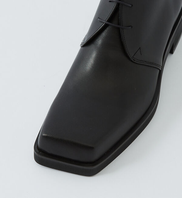 alfredoBANNISTER「オブリーク チャッカ ブーツ」|ショートブーツ|