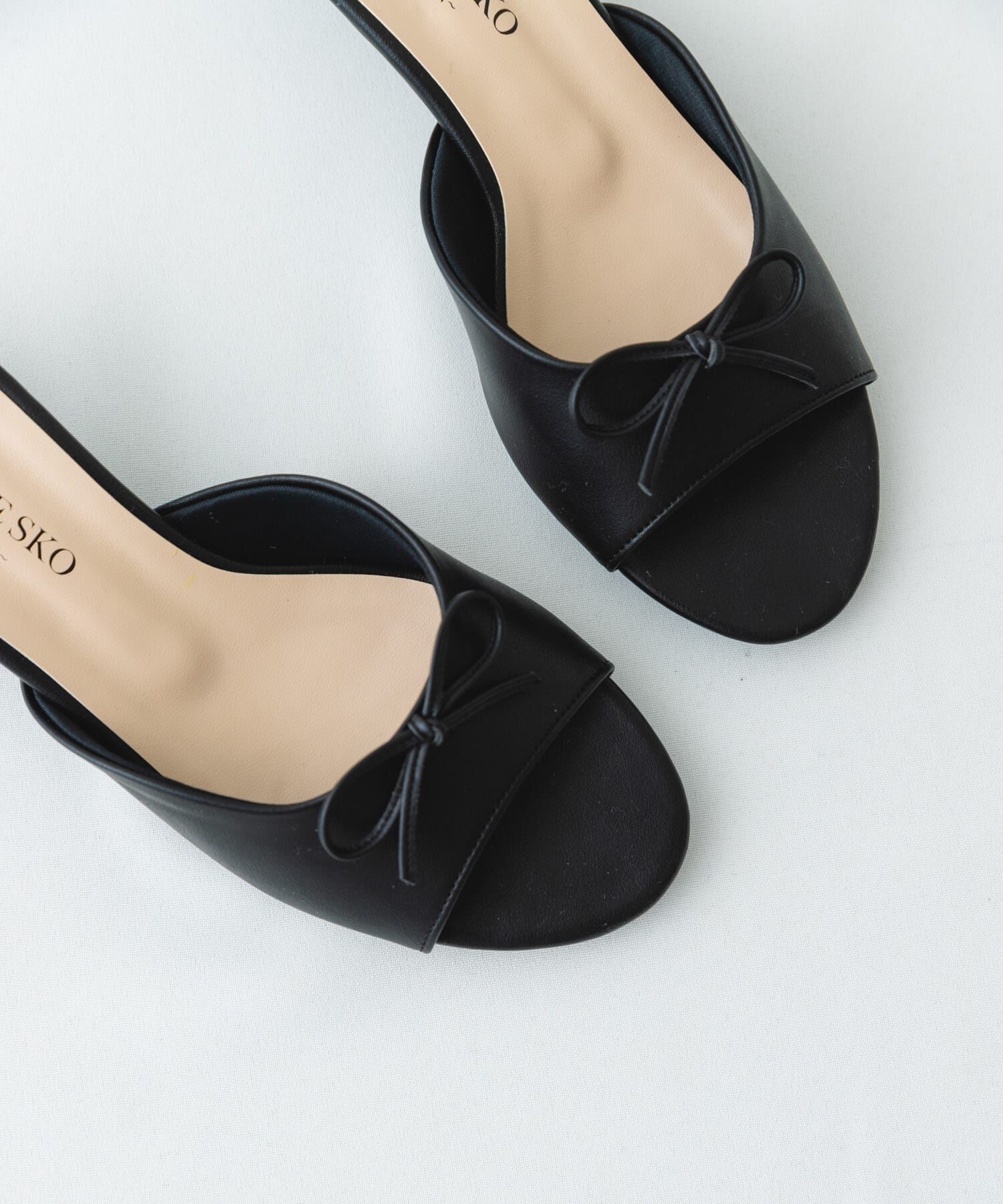 RODE SKO「『MADE IN JAPAN』リボンミュール」|サンダル|