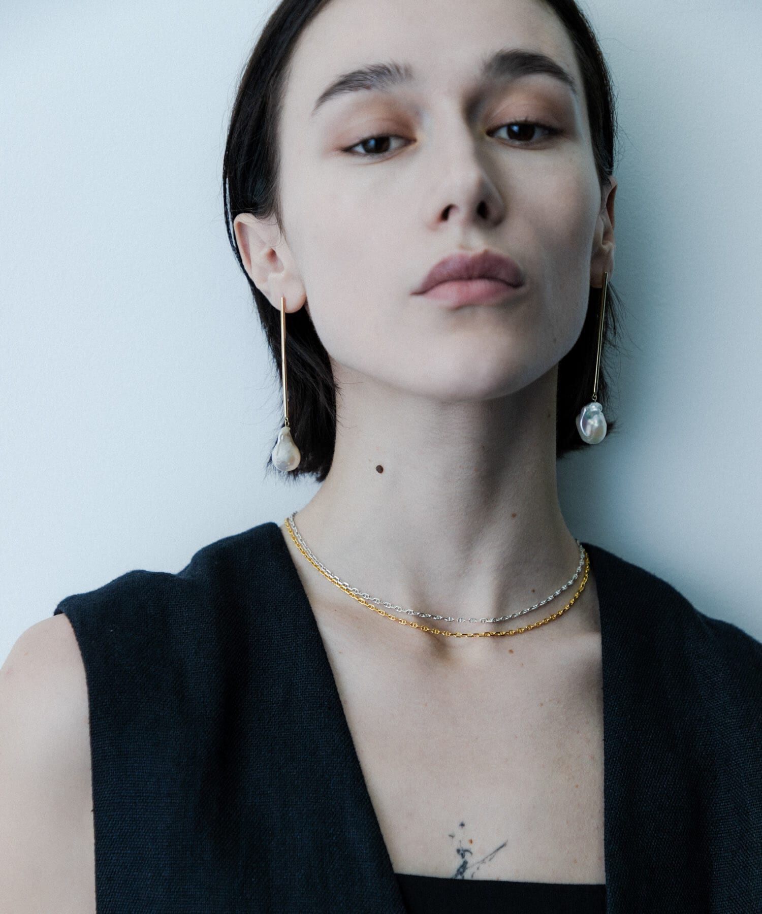 SMELLY「SMELLY so&rsquo;　baroque pearl bar pierce」|ピアス|