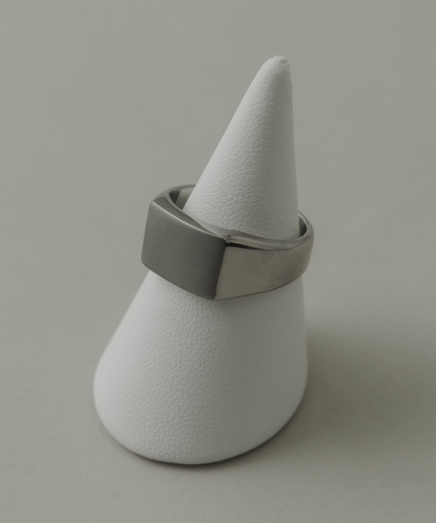 SMELLY「ステンレスシグネットリング」|リング|シルバー