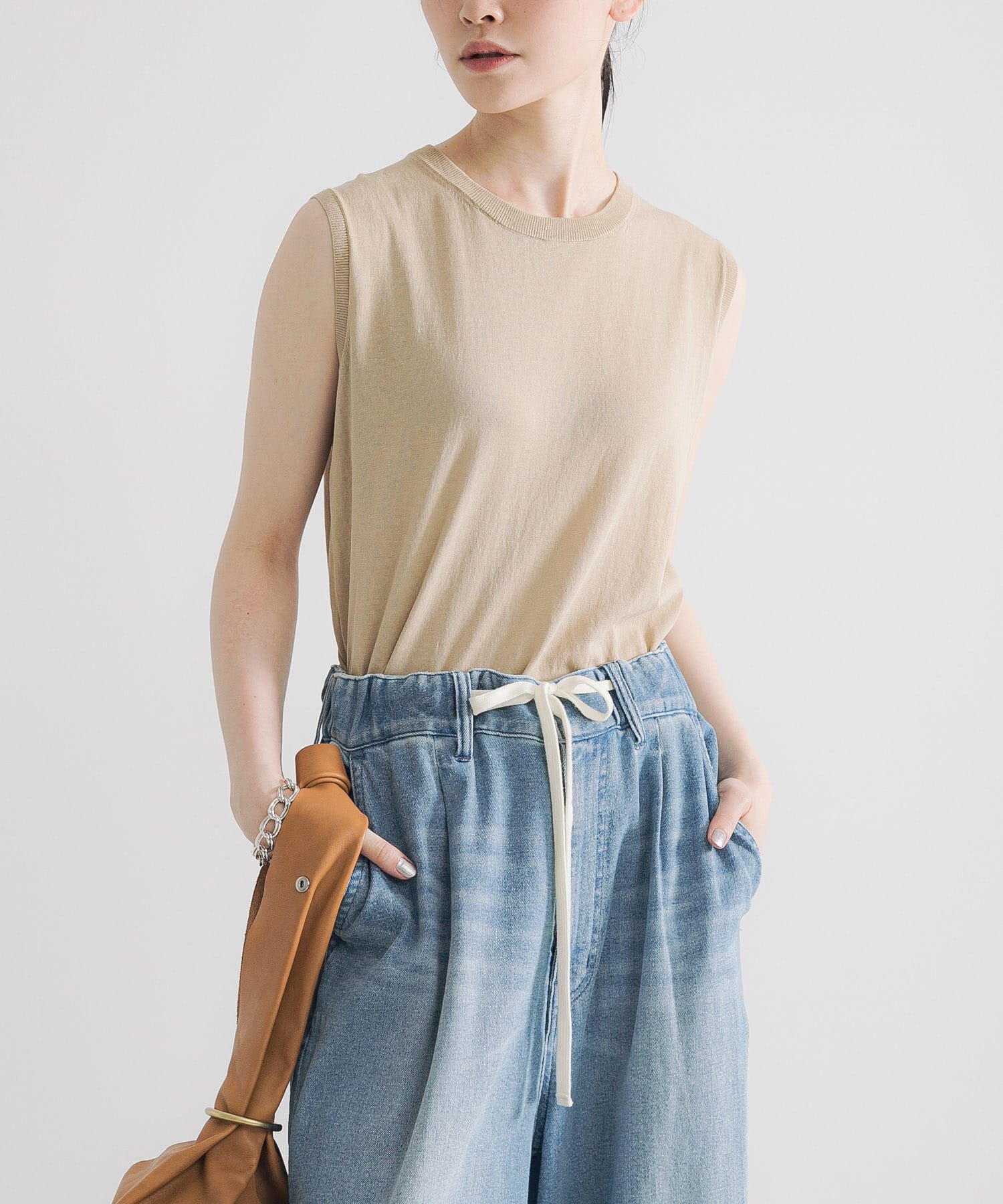 URBAN RESEARCH「UVカット加工ノースリーブニット」|タンクトップ|