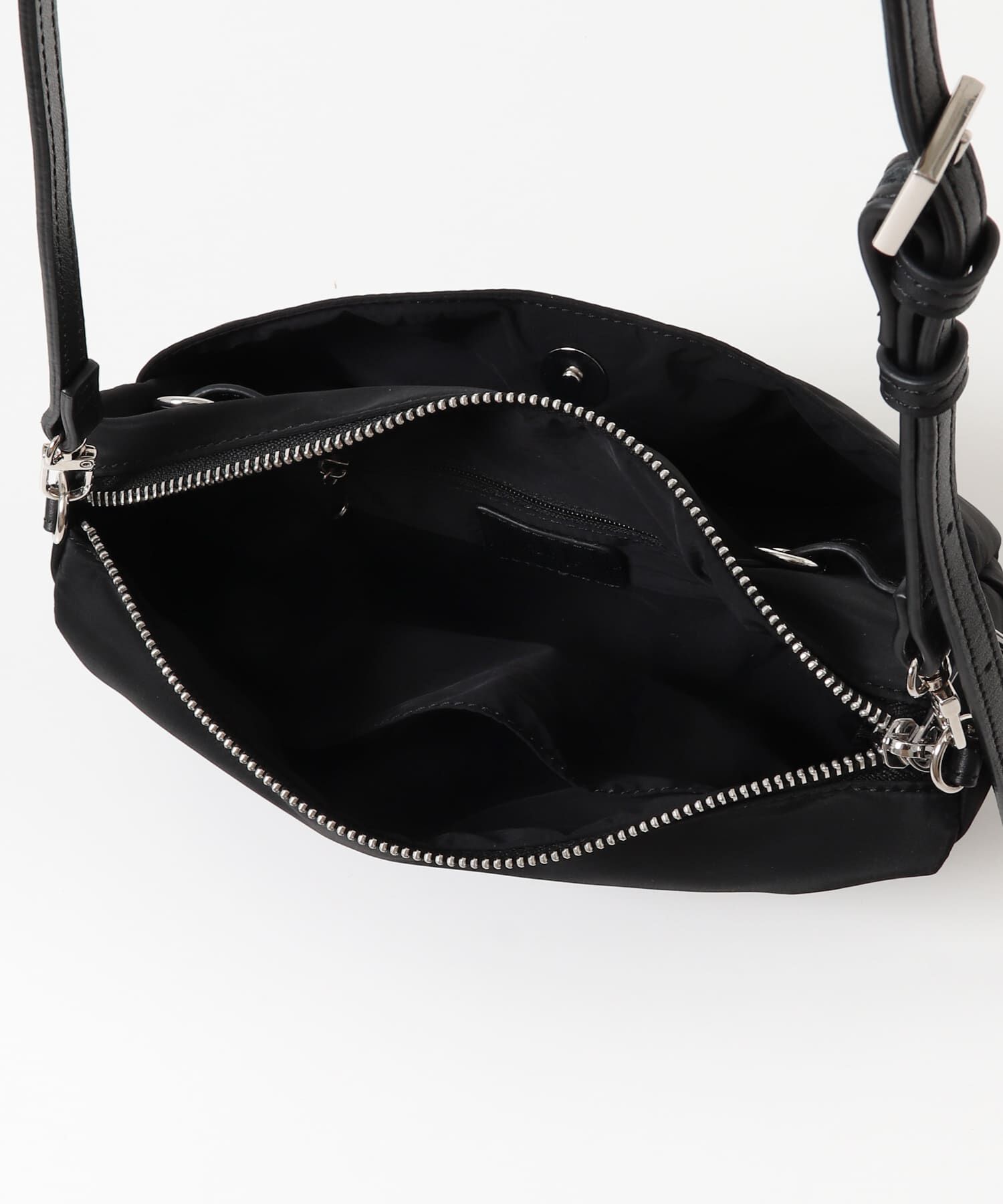 RODE SKO「hun RODESKO　Dual pouch」|ショルダー・メッセンジャー|