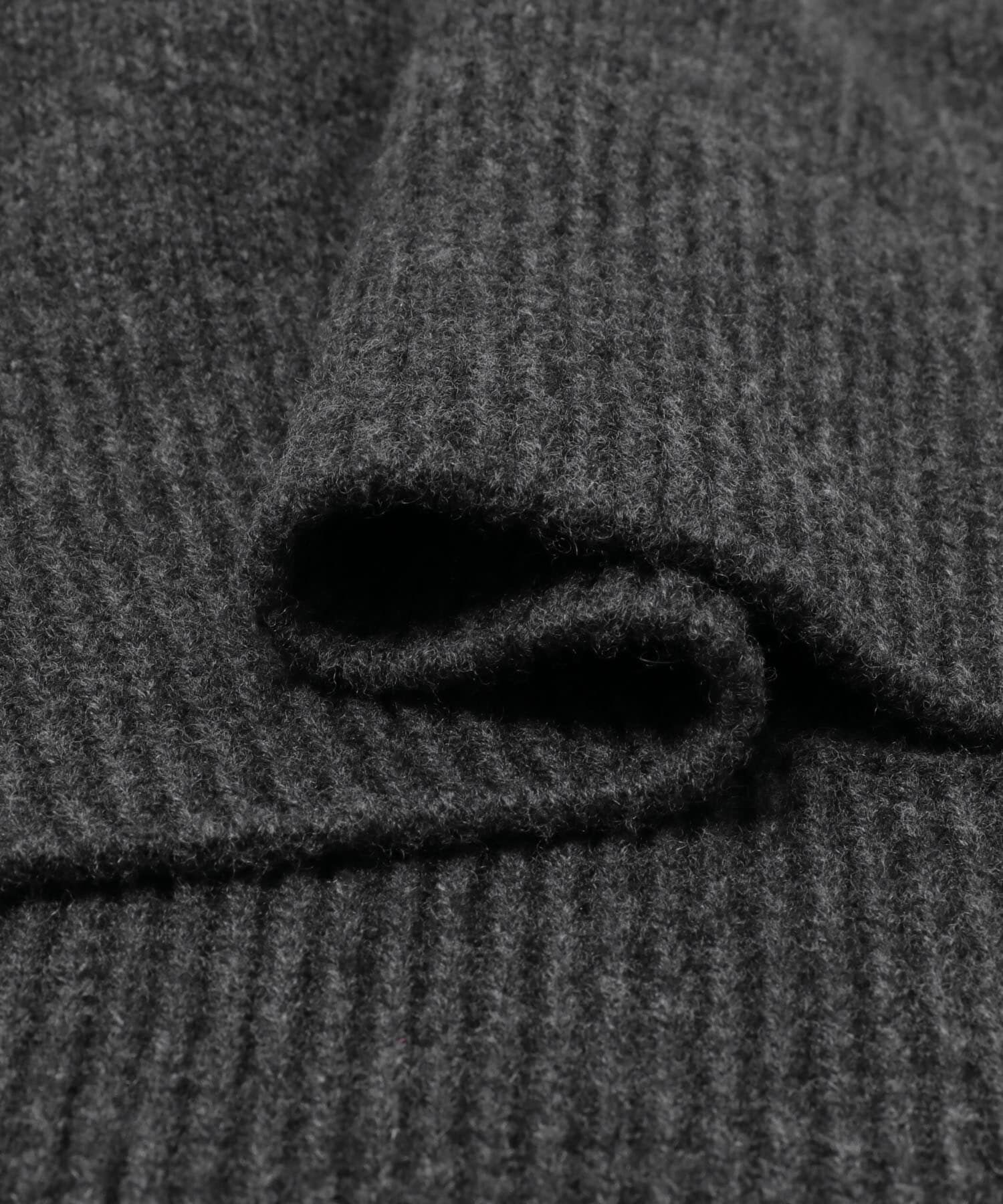 URBAN RESEARCH「new basic　WOOL CASHMERE CHUNKY SWEATER」|ニット・セーター|