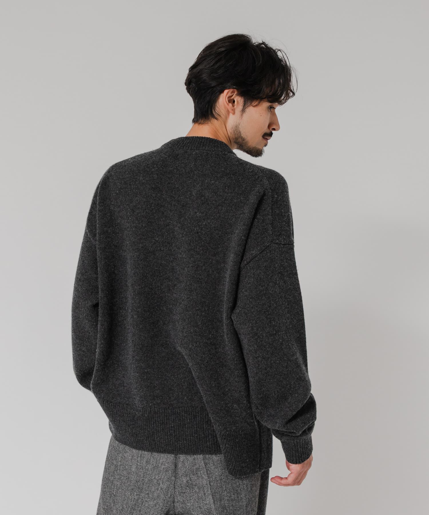 URBAN RESEARCH「new basic　WOOL CASHMERE CHUNKY SWEATER」|ニット・セーター|