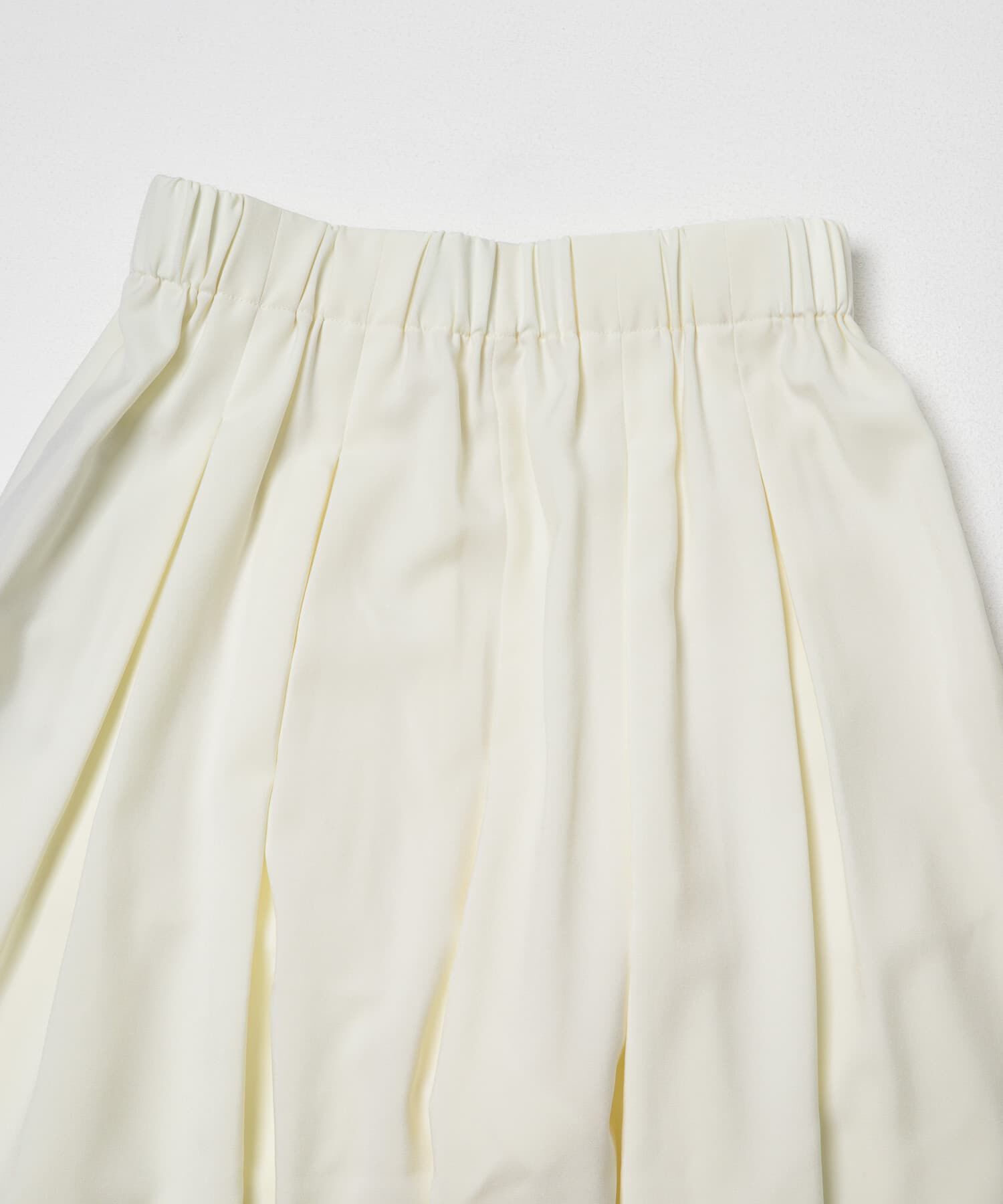 URBAN RESEARCH「ストレッチタックギャザーワイドパンツ」|その他|