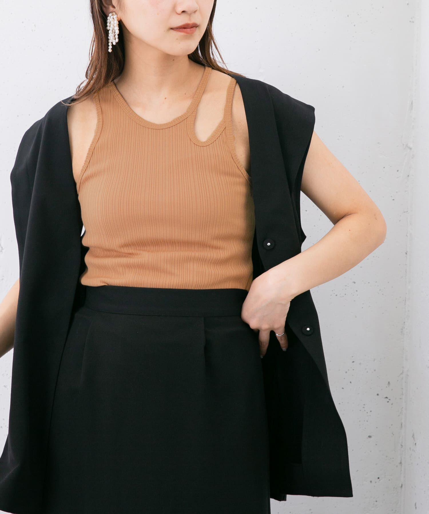  「アシメネックタンクトップ」|タンクトップ|