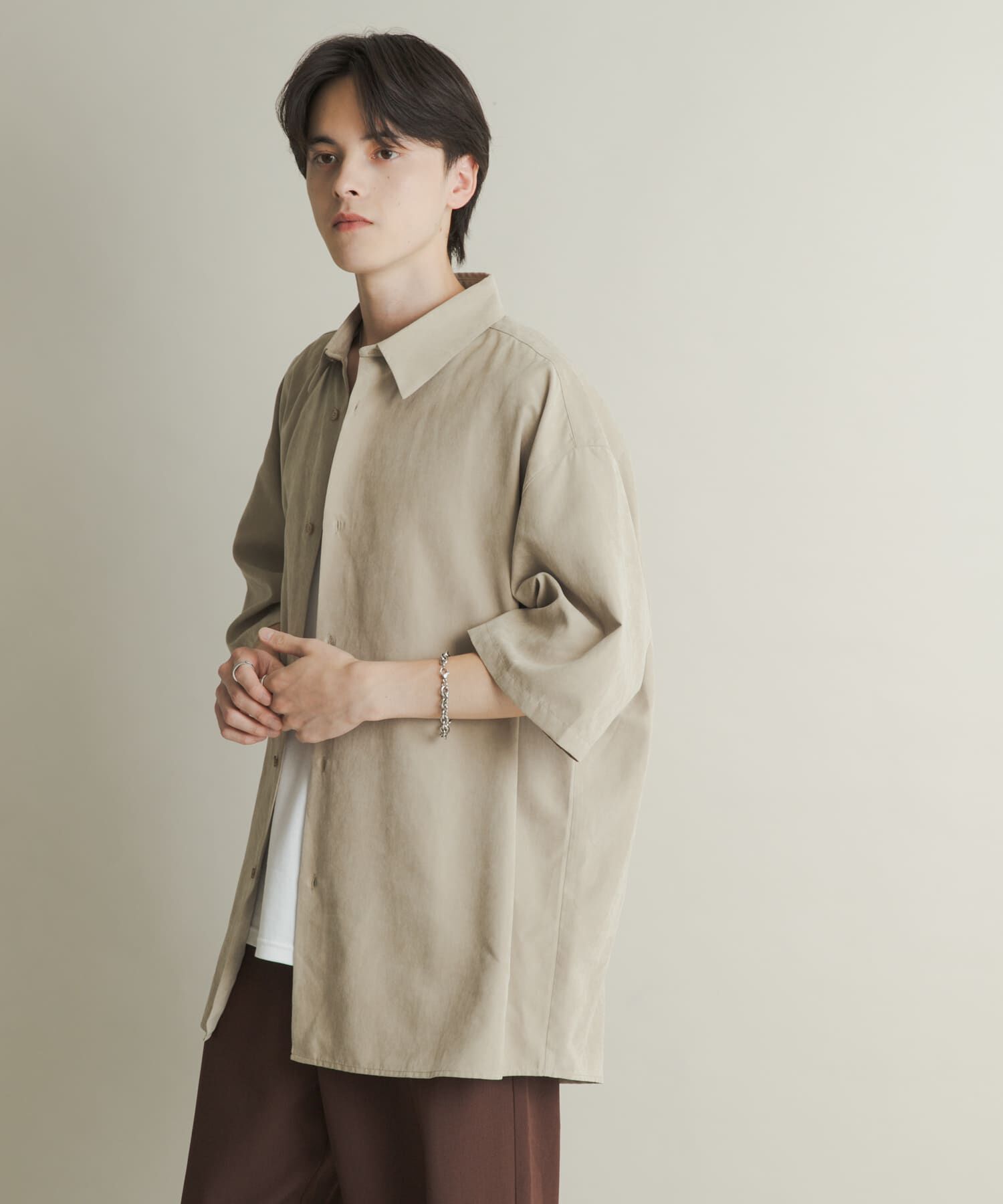 SENSE OF PLACE by URBAN RESEARCH「エクストラルーズピーチサテンショートスリーブシャツ」|シャツ・ブラウス|ベージュ