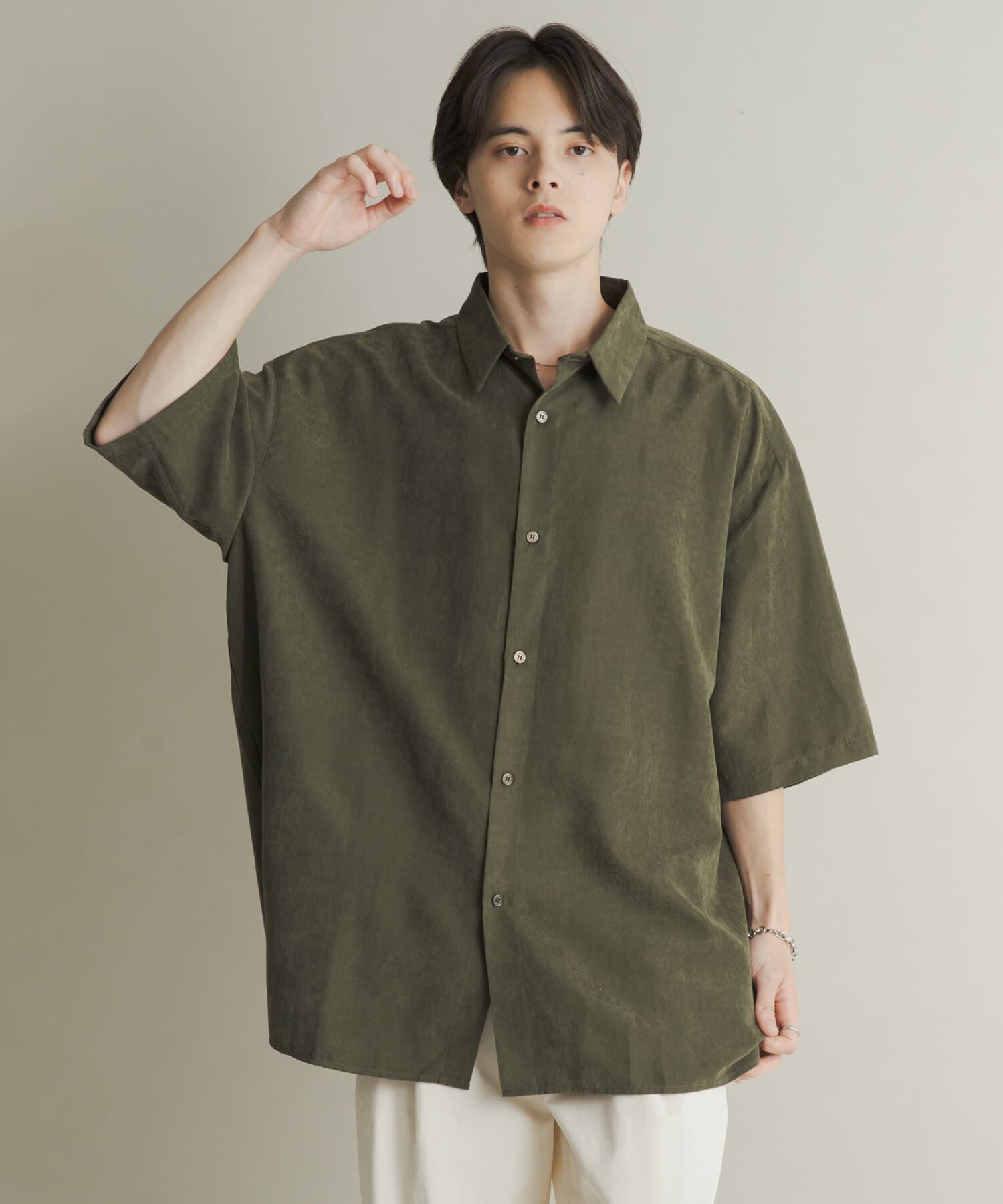 SENSE OF PLACE by URBAN RESEARCH「エクストラルーズピーチサテンショートスリーブシャツ」|シャツ・ブラウス|