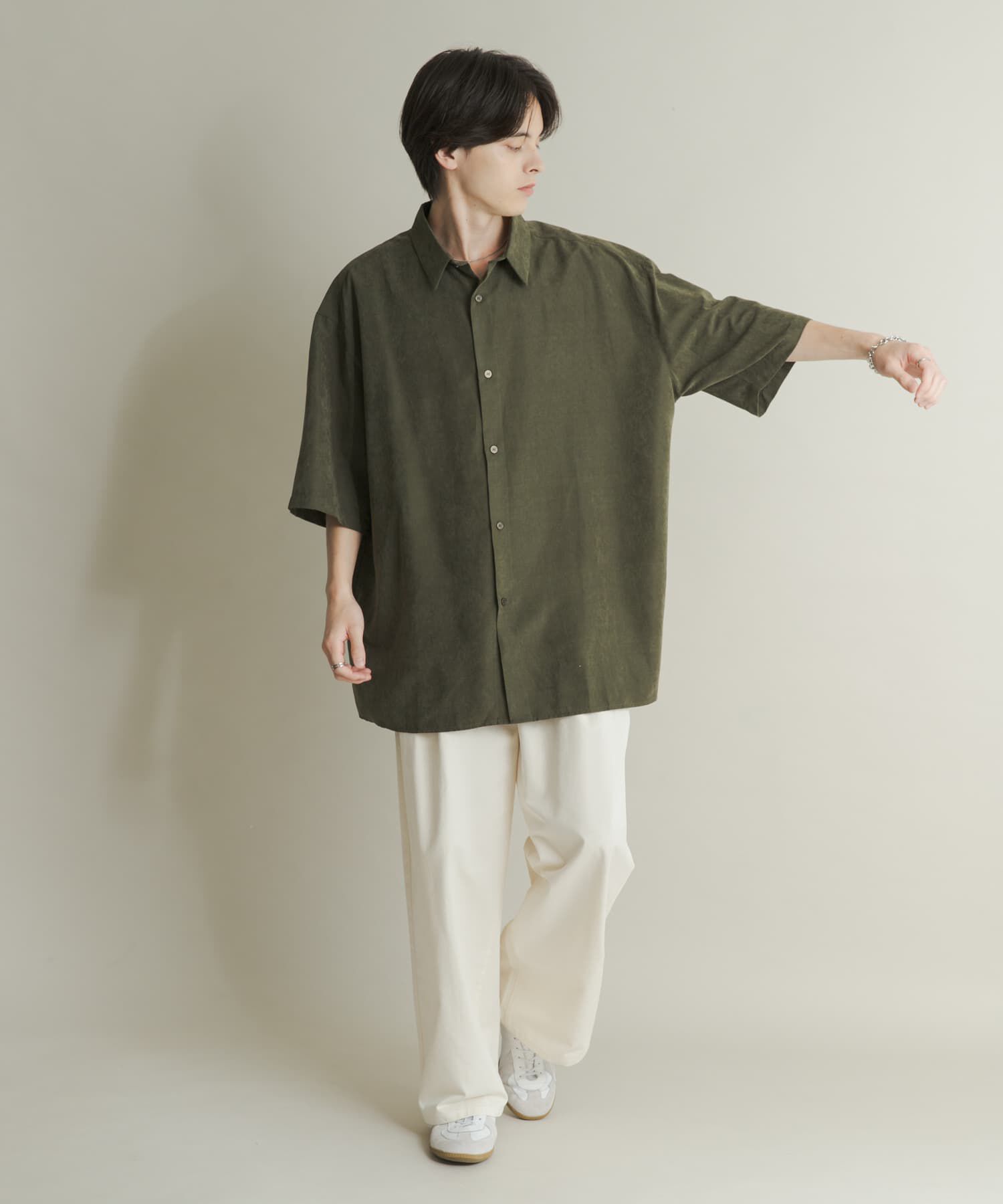 SENSE OF PLACE by URBAN RESEARCH「エクストラルーズピーチサテンショートスリーブシャツ」|シャツ・ブラウス|