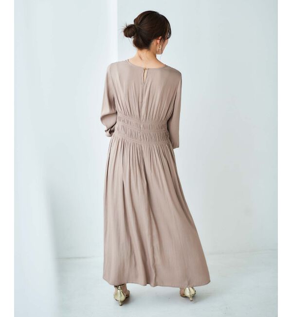 le.coeur blanc「シャーリングVネックワンピース」|ワンピース|