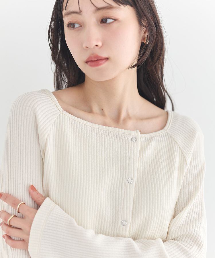 earth music&ecology「アシメ釦ツイストテレコカットソー」|Tシャツ・カットソー|