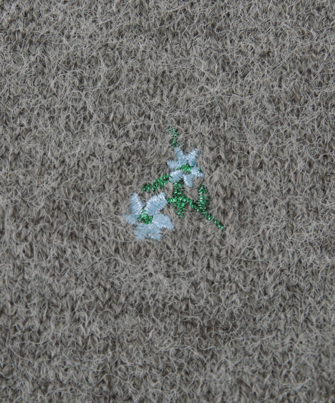 titivate「アルパカタッチフラワー刺繍カーディガン」|ニット・セーター|