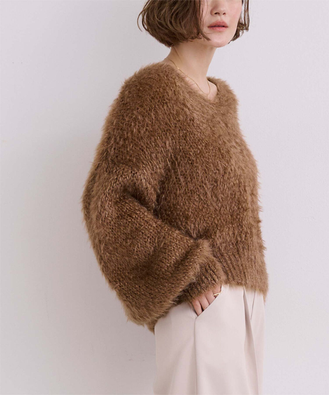 ur's「Vネックオーバーサイズシアーローゲージニット」|ニット・セーター|