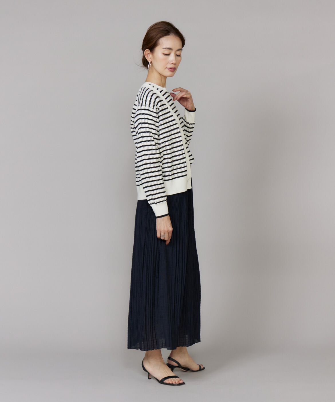 Le Souk「透かし柄リブクルーVネックカーディガン」|カーディガン|