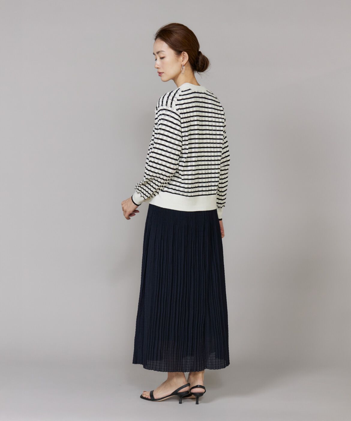 Le Souk「透かし柄リブクルーVネックカーディガン」|カーディガン|