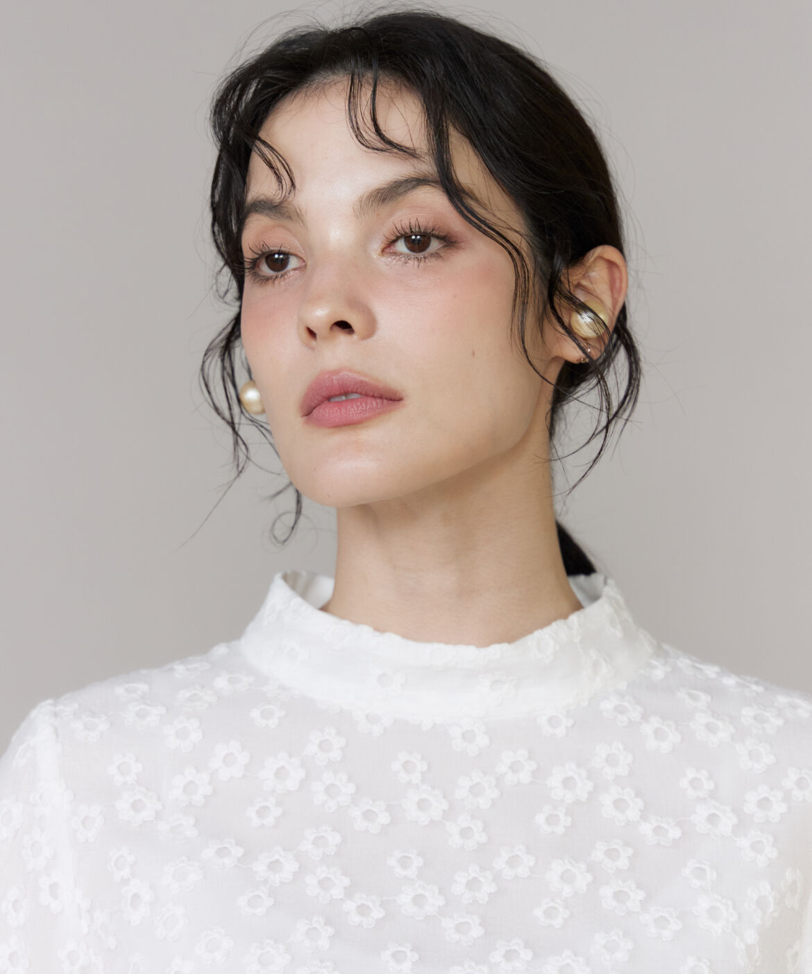 Maglie le cassetto「《WEB・POPUP限定》フラワー刺繍シアーブラウス《M Maglie le cassetto》」|シャツ・ブラウス|