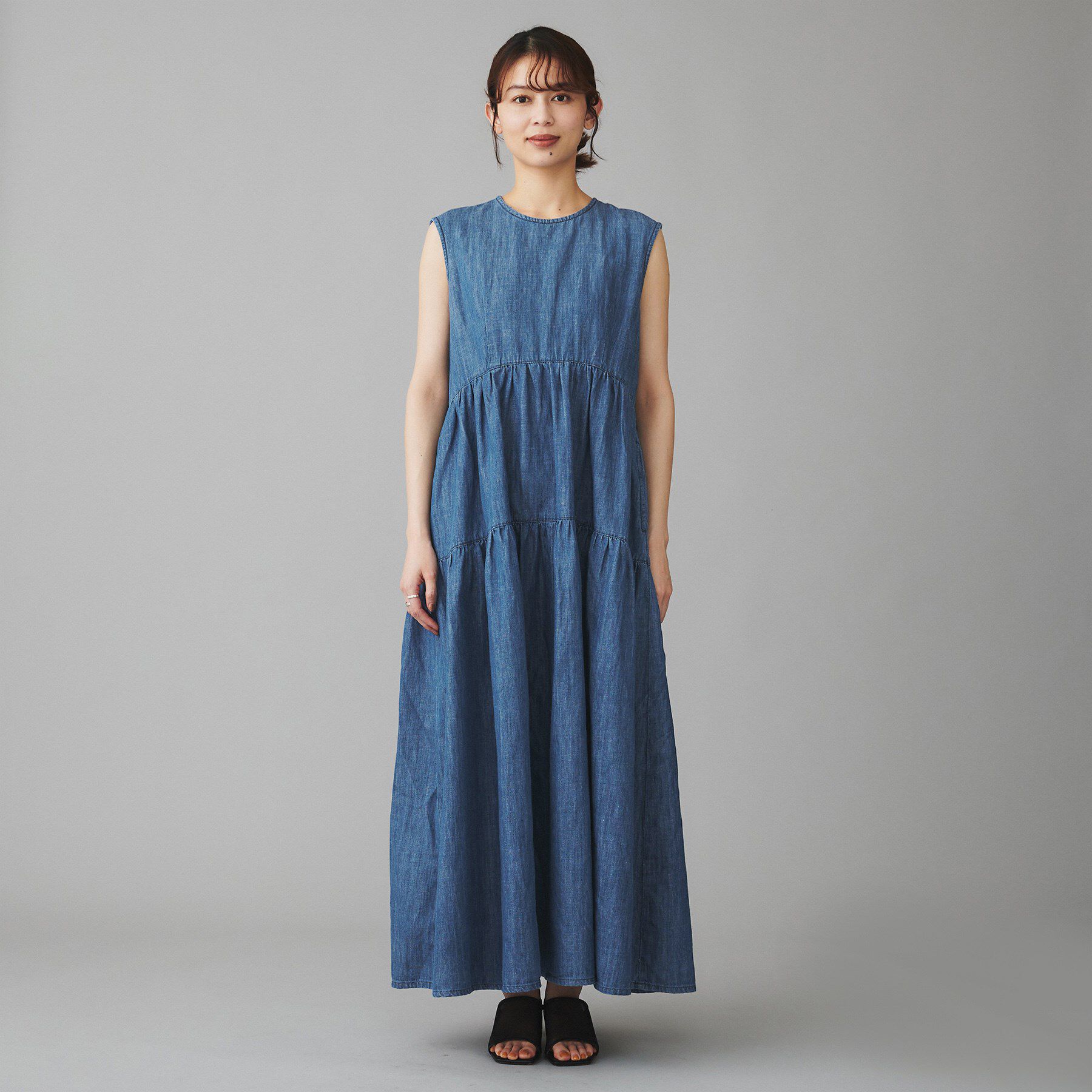 UNTITLED「【Healthy DENIM】Breezy Blueberryノースリーブ ティアード ワンピース」|ワンピース|