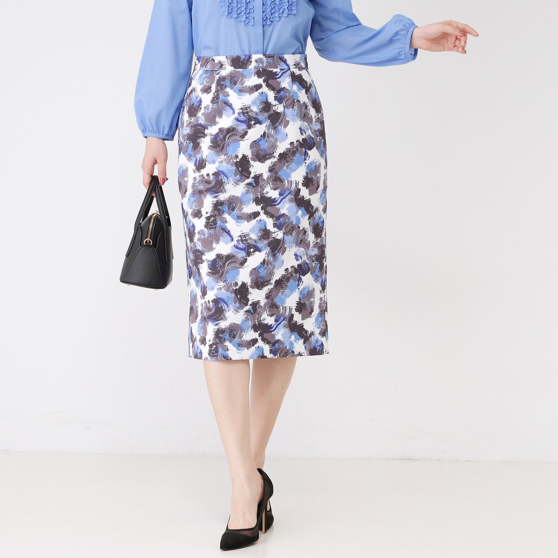 COUP DE CHANCE「【手洗い可／日本製】アート風花柄タイトスカート」|スカート|