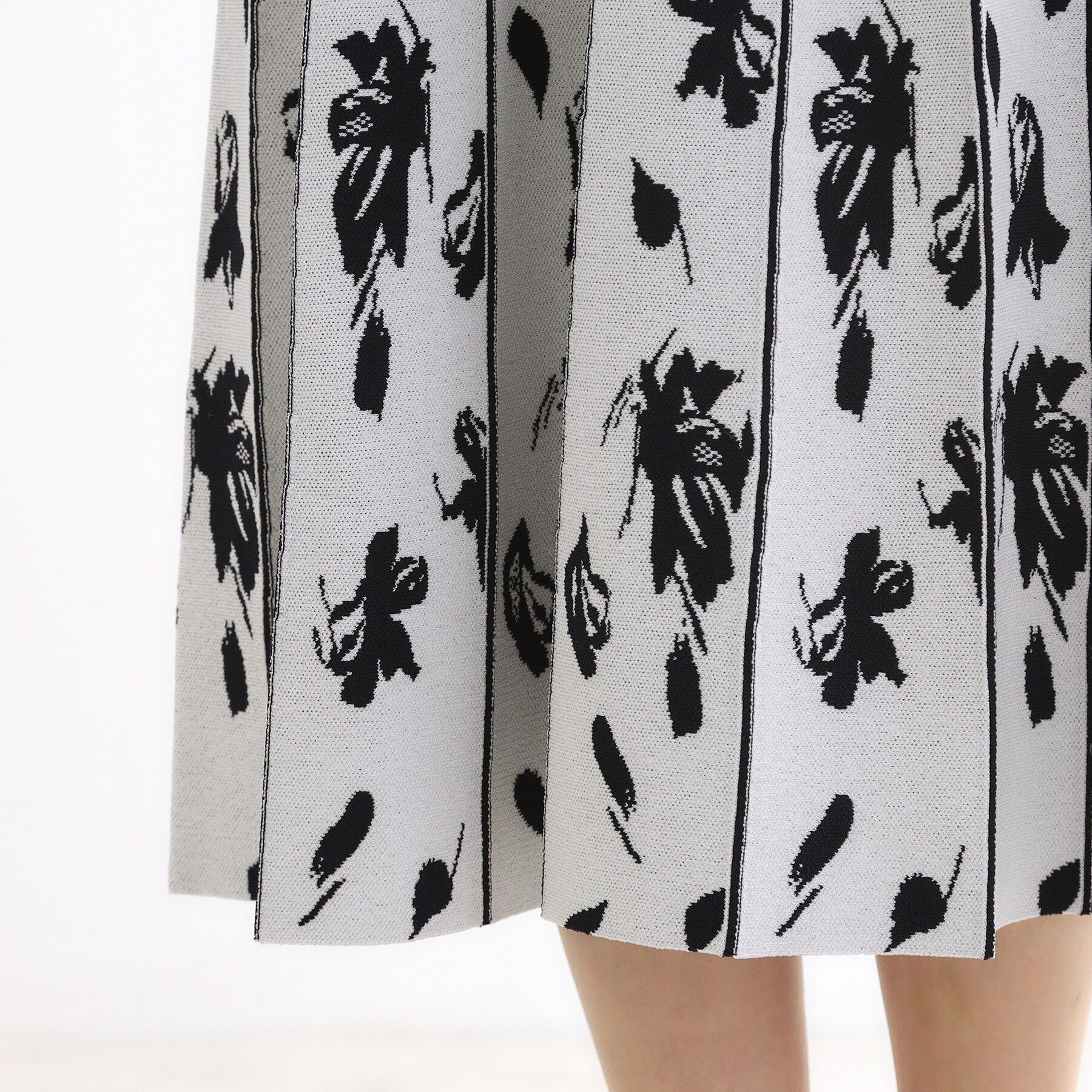 Reflect「【セットアップ可】ダブルジャカードニットフレアスカート」|スカート|