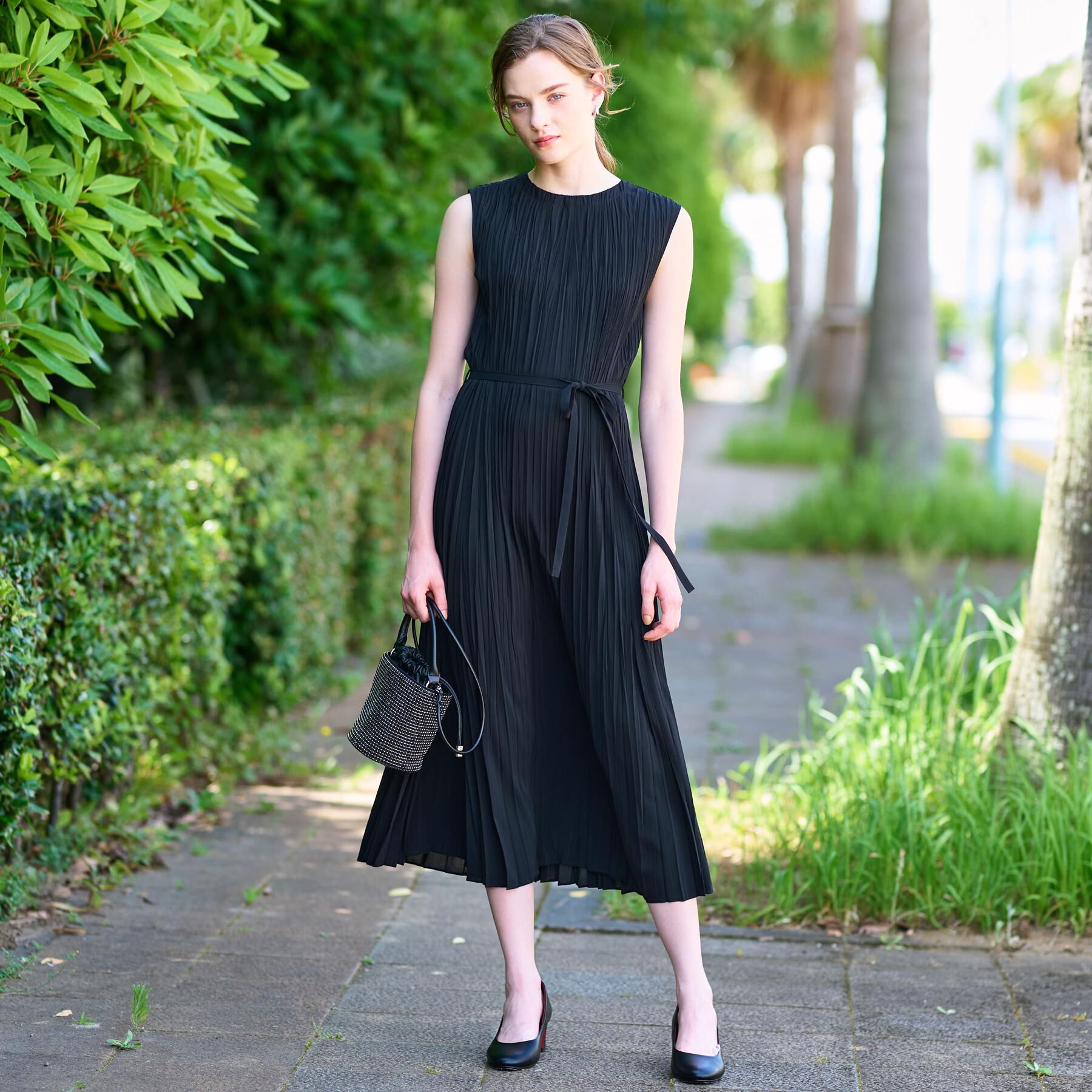 DRESSTERIOR「【洗える/オンオフ】プリーツノースリーブワンピース」|ワンピース|