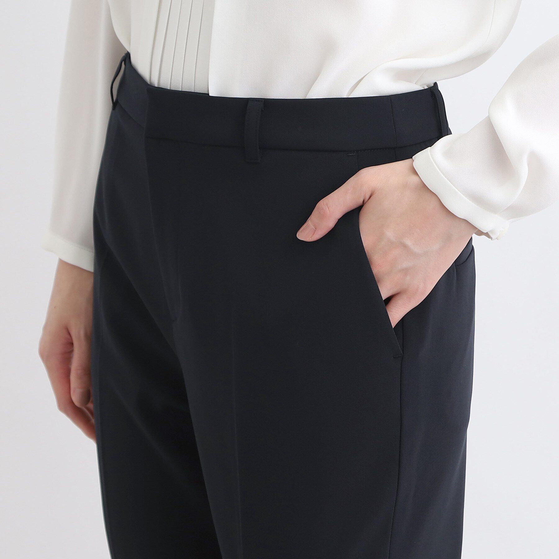 INDIVI「【定番スーツ／洗える／UVケア】ストレッチストレートパンツ」|その他|