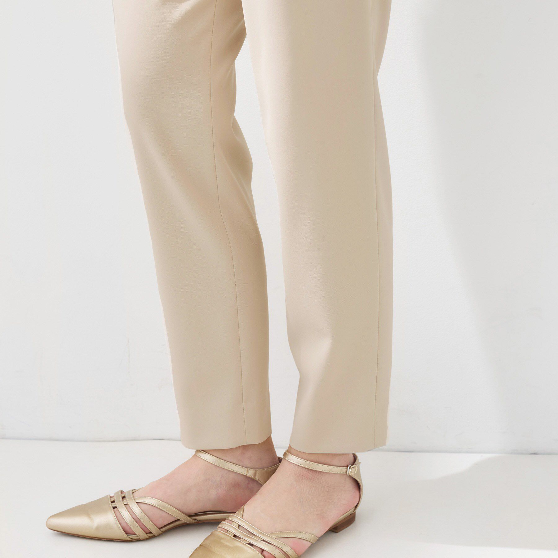 INDIVI「【褒められパンツ／高ストレッチ】タックテーパードパンツ」|その他|