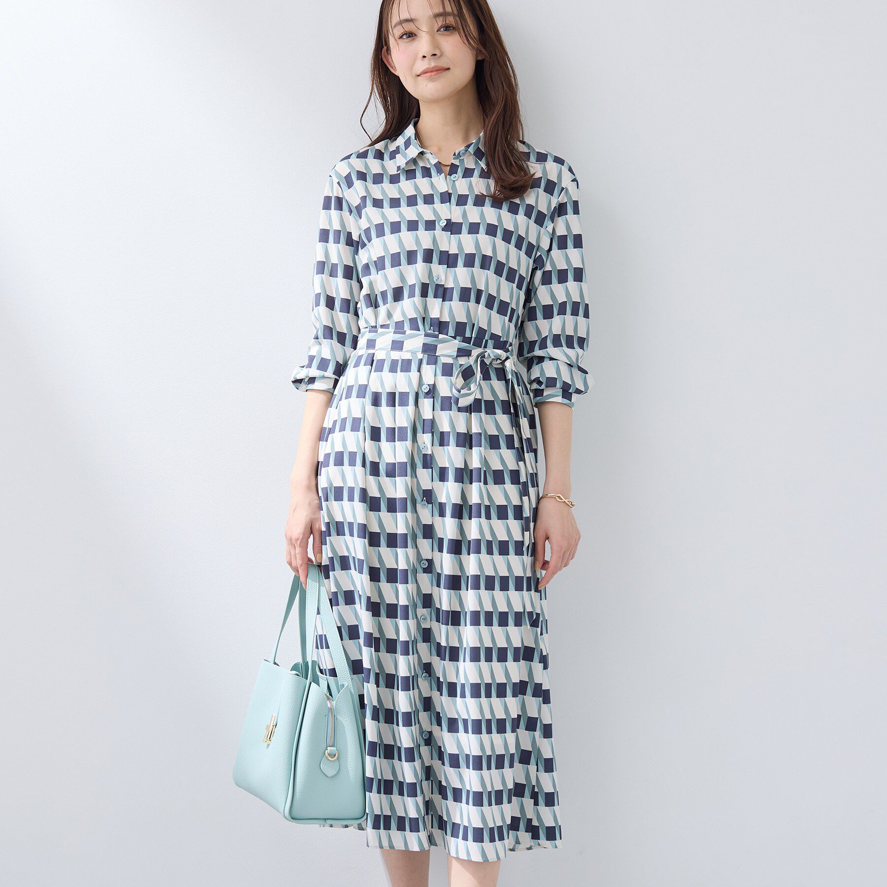 INDIVI「【洗える／2WAY】ベルト付き ジオメトリック柄 シャツワンピース」|ワンピース|
