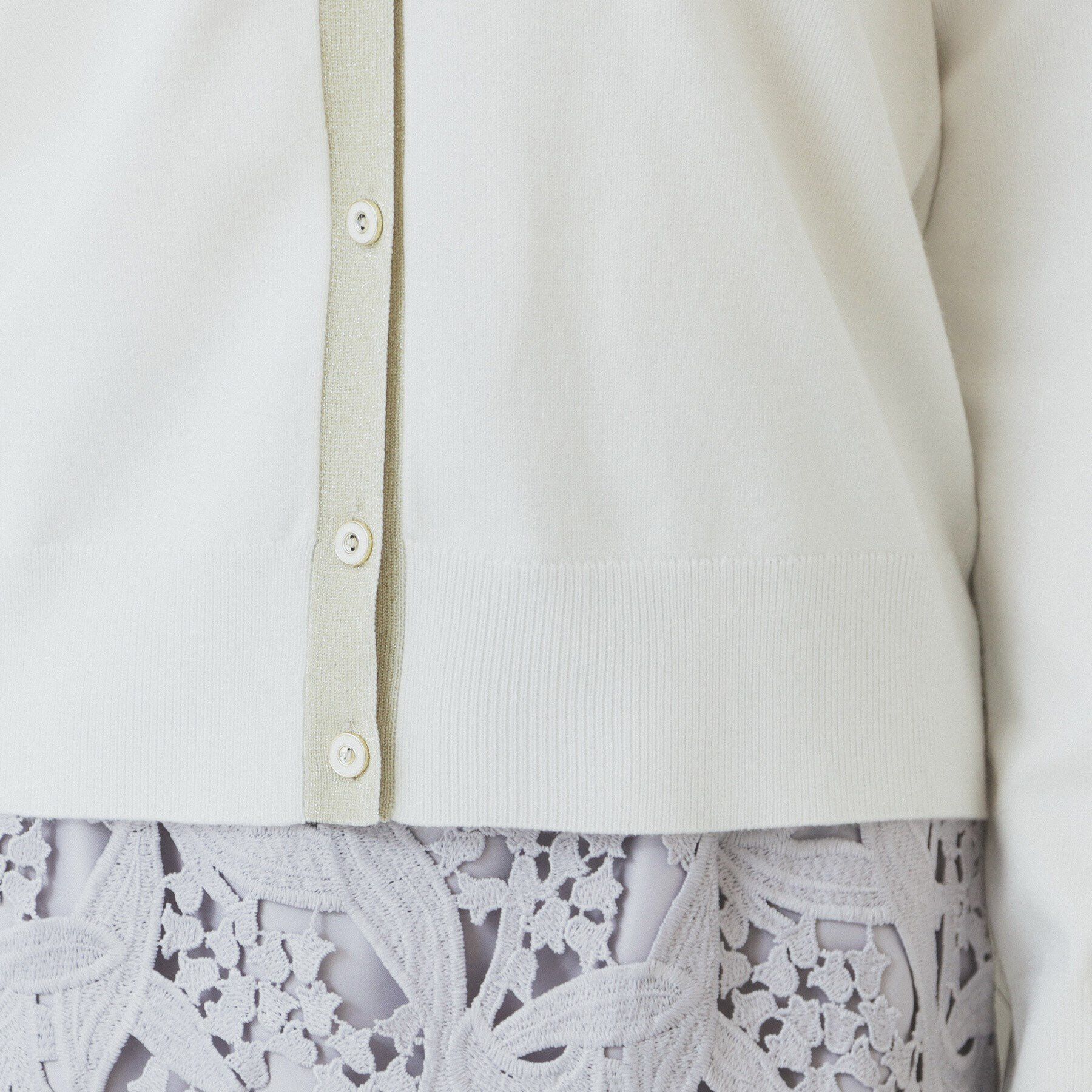 index「ラメトリムカーディガン【洗濯機洗い可】」|カーディガン|