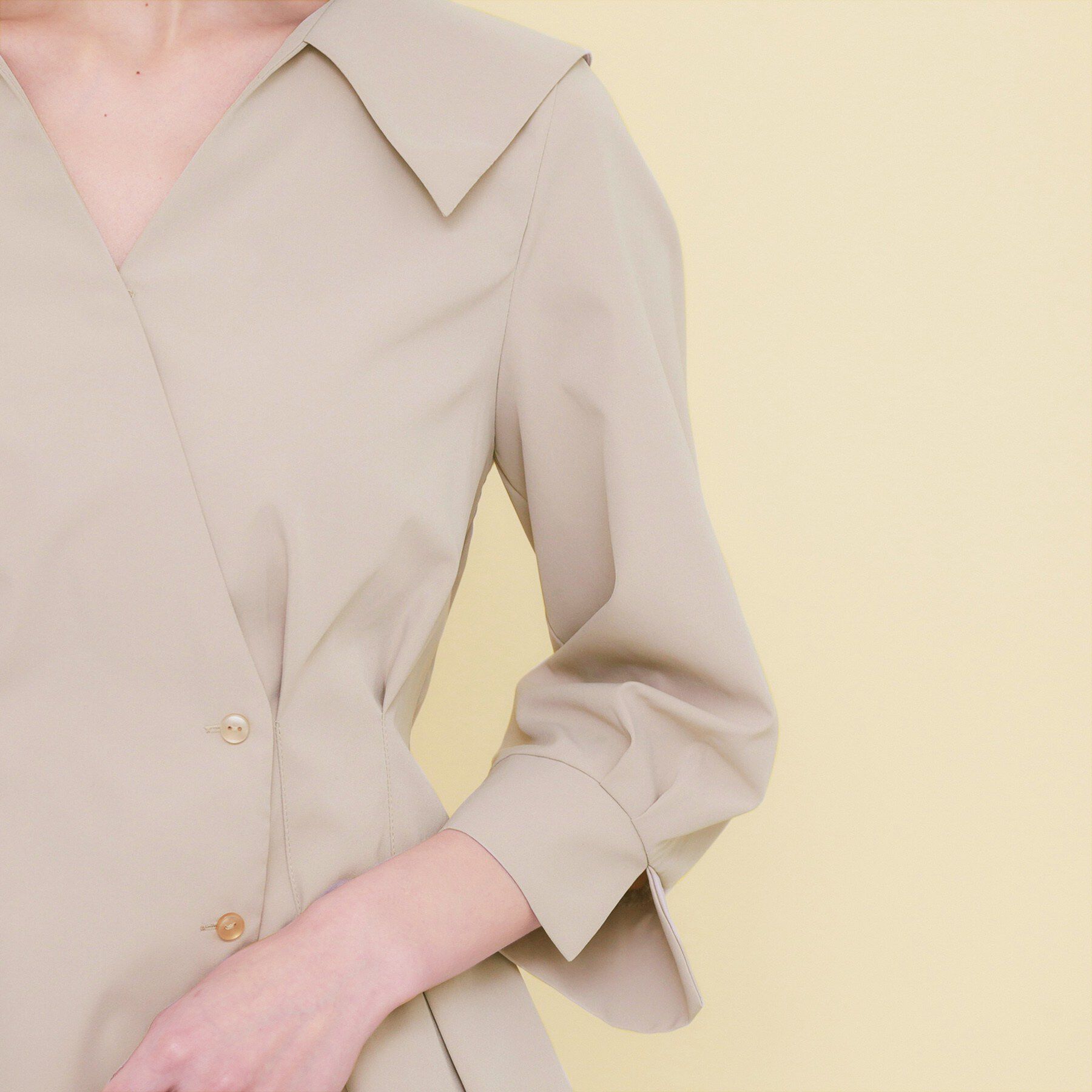 index「変形カシュクールタックシャツ【洗濯機OK／ストレッチ】」|シャツ・ブラウス|