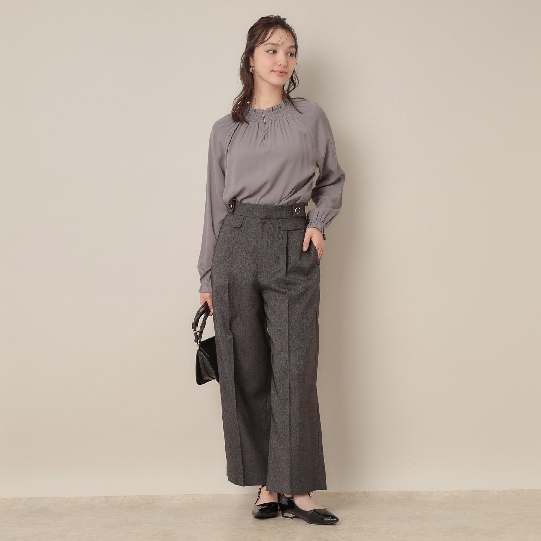 Couture broach「【きれいめ・通勤】RTピケ前後2WAYシャーリングブラウス」|シャツ・ブラウス|