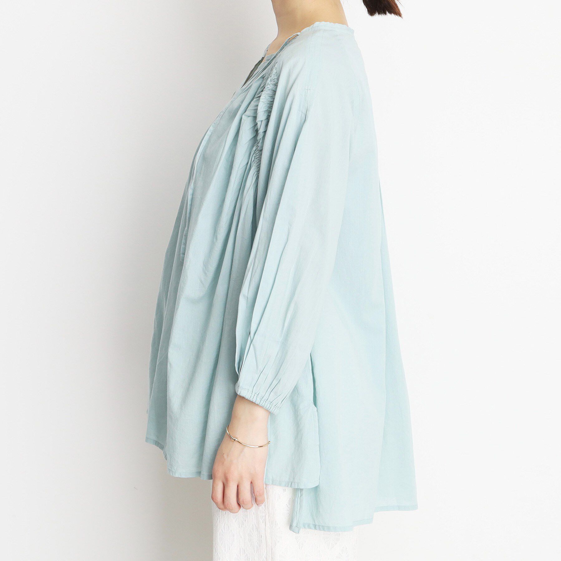 THE SHOP TK「コットンシャーリングブラウス【洗える】」|シャツ・ブラウス|