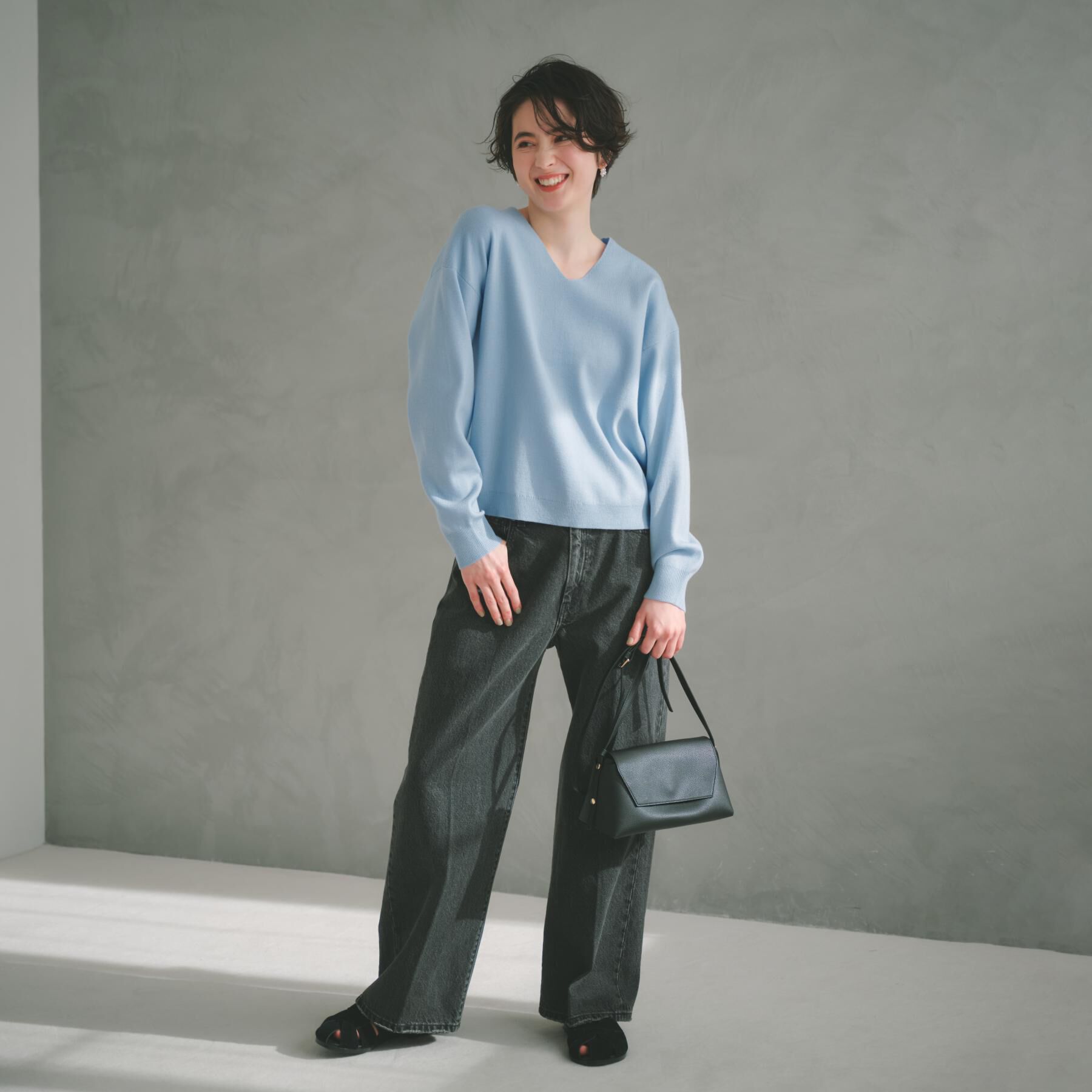 THE SHOP TK「【S-XLサイズ/上品見えが叶う】Vネックニット/洗濯機OK」|ニット・セーター|