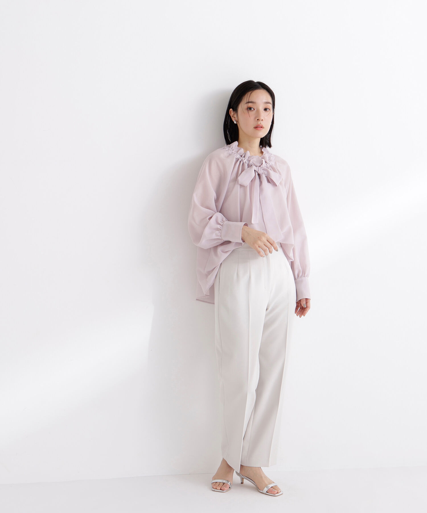  「スタイルアップストレートパンツ」|その他|