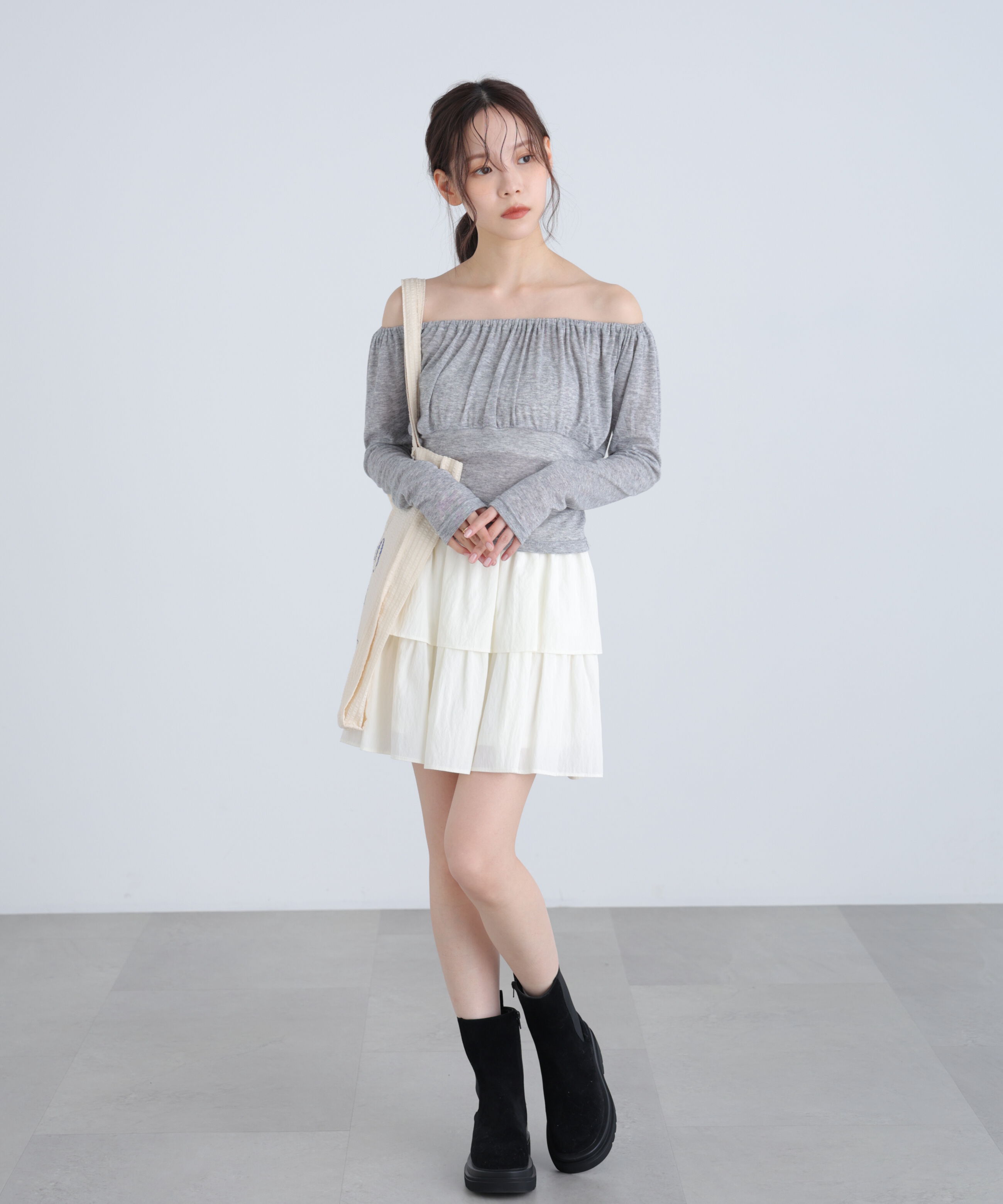  「オフショルシアーギャザーカットソー」|Tシャツ・カットソー|