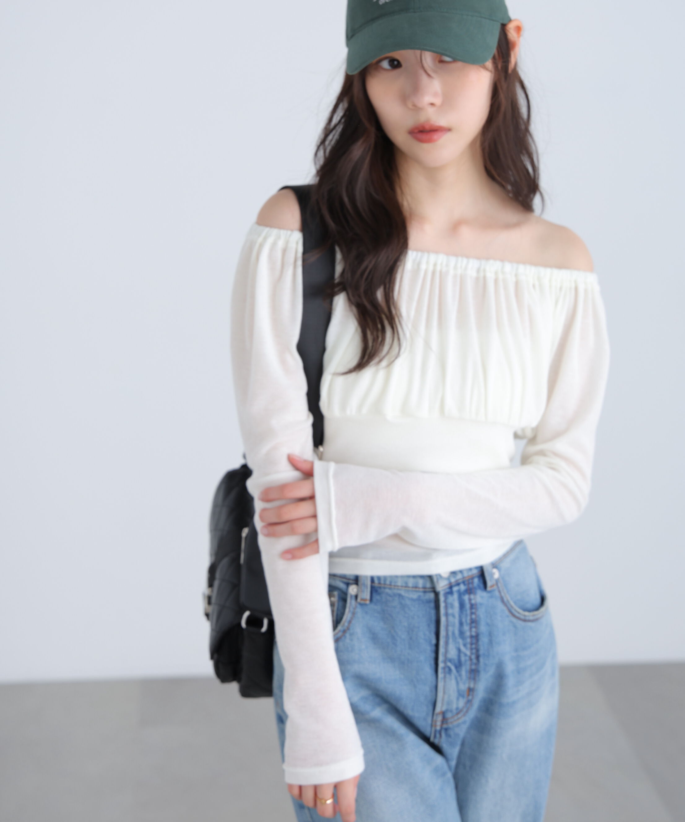  「オフショルシアーギャザーカットソー」|Tシャツ・カットソー|