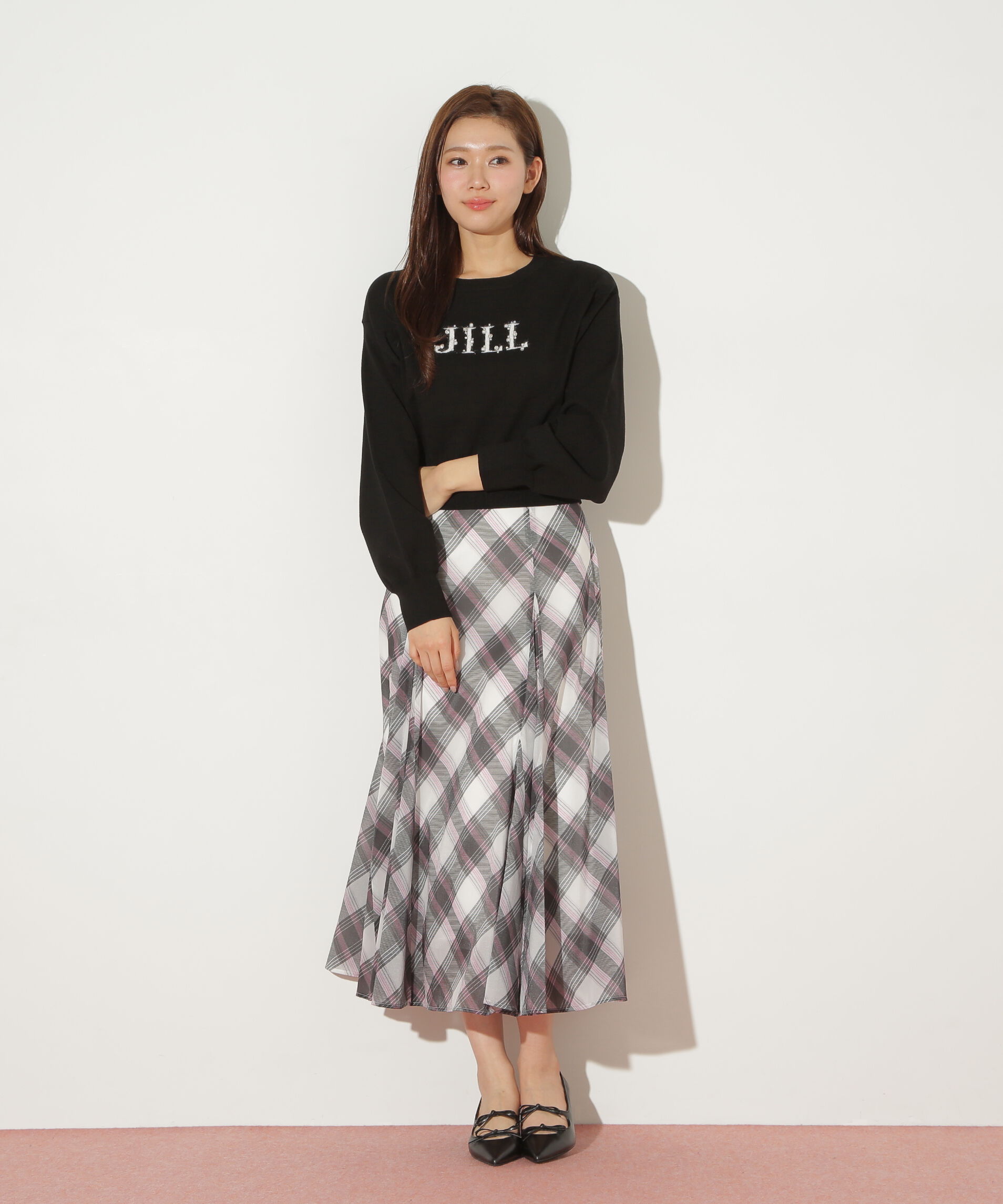  「ファンシーヤーンビジューロゴニット」|ニット・セーター|