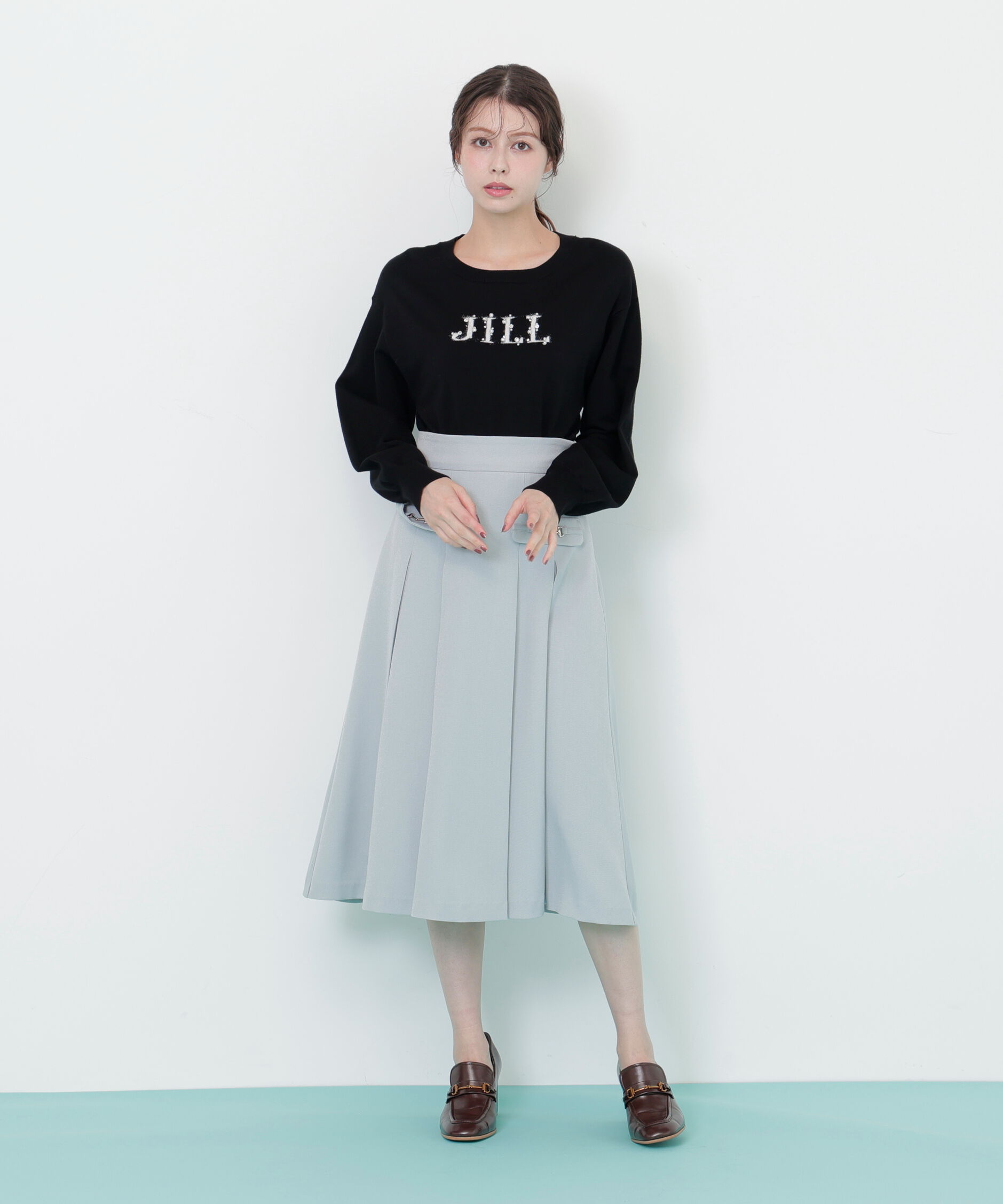  「ファンシーヤーンビジューロゴニット」|ニット・セーター|