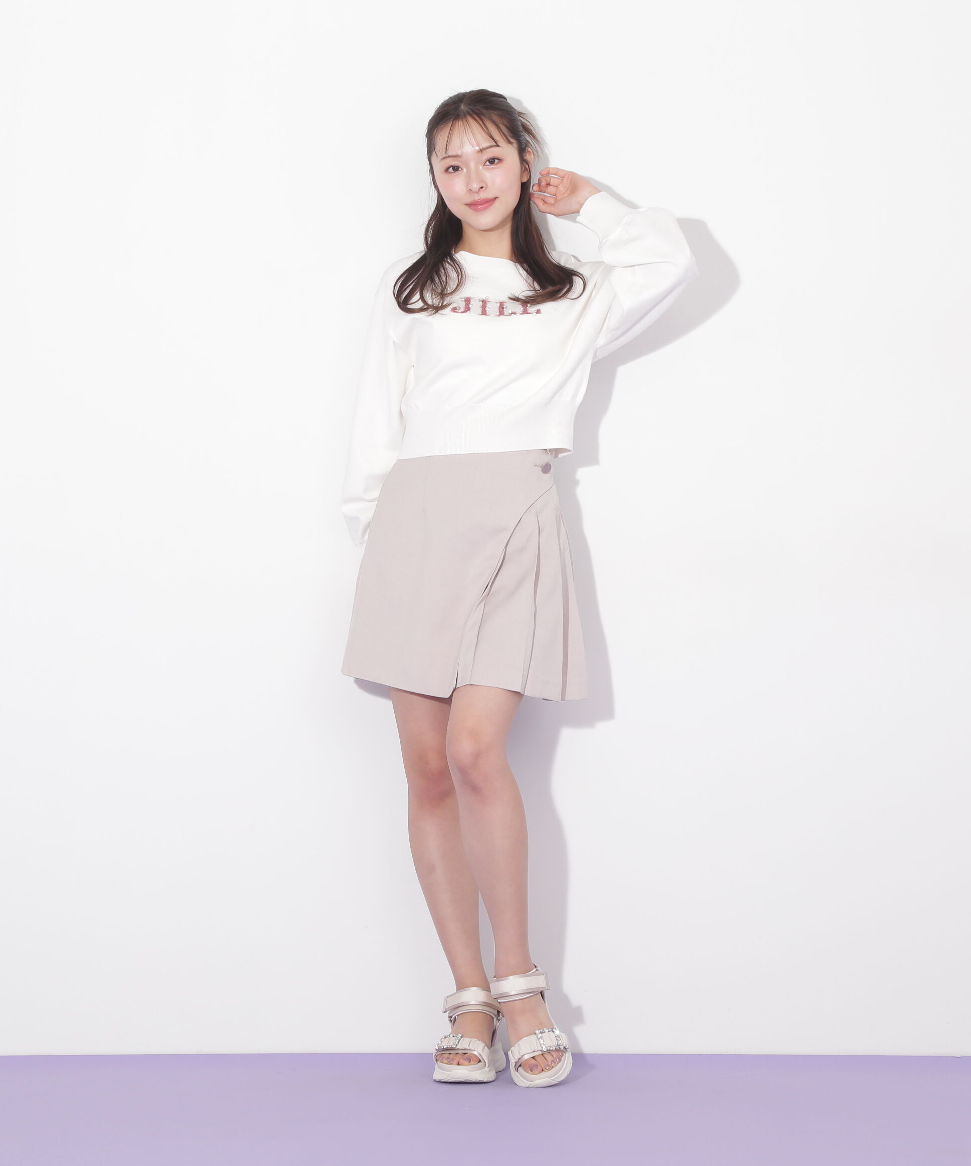  「ファンシーヤーンビジューロゴニット」|ニット・セーター|