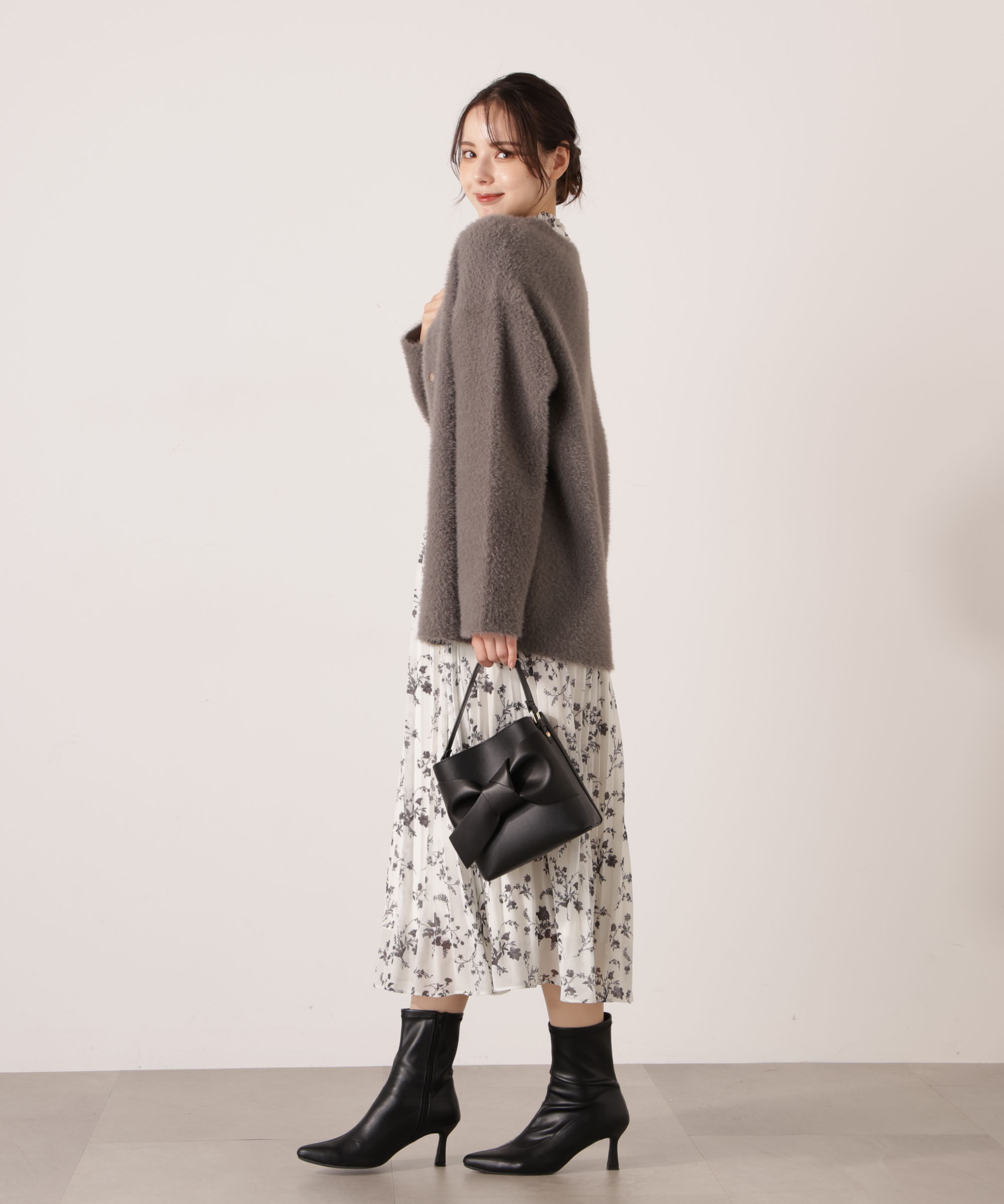PROPORTION BODY DRESSING「花柄プリーツワンピース 25AW」|ワンピース|