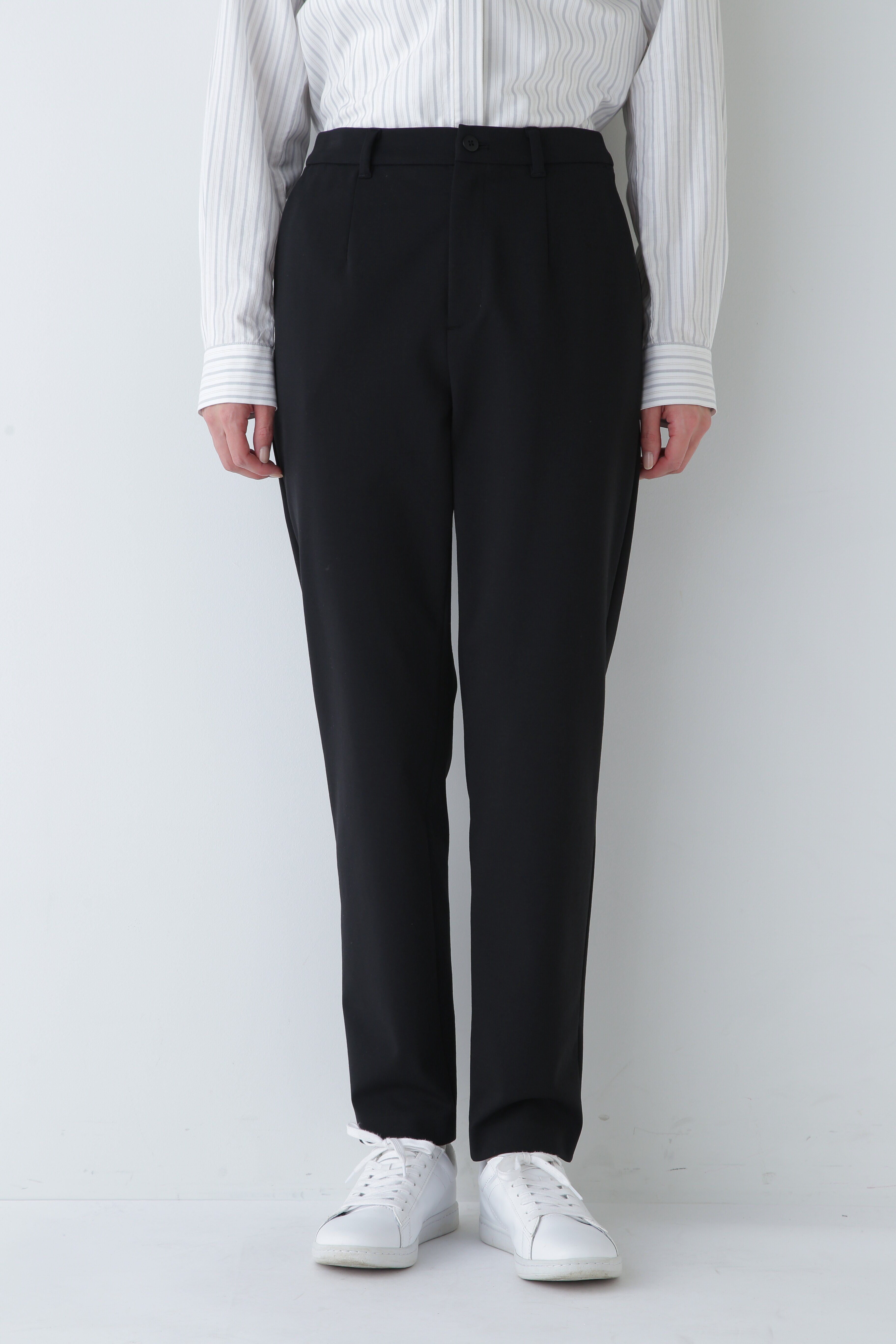  「ストレッチポンチテーパードパンツ」|その他|