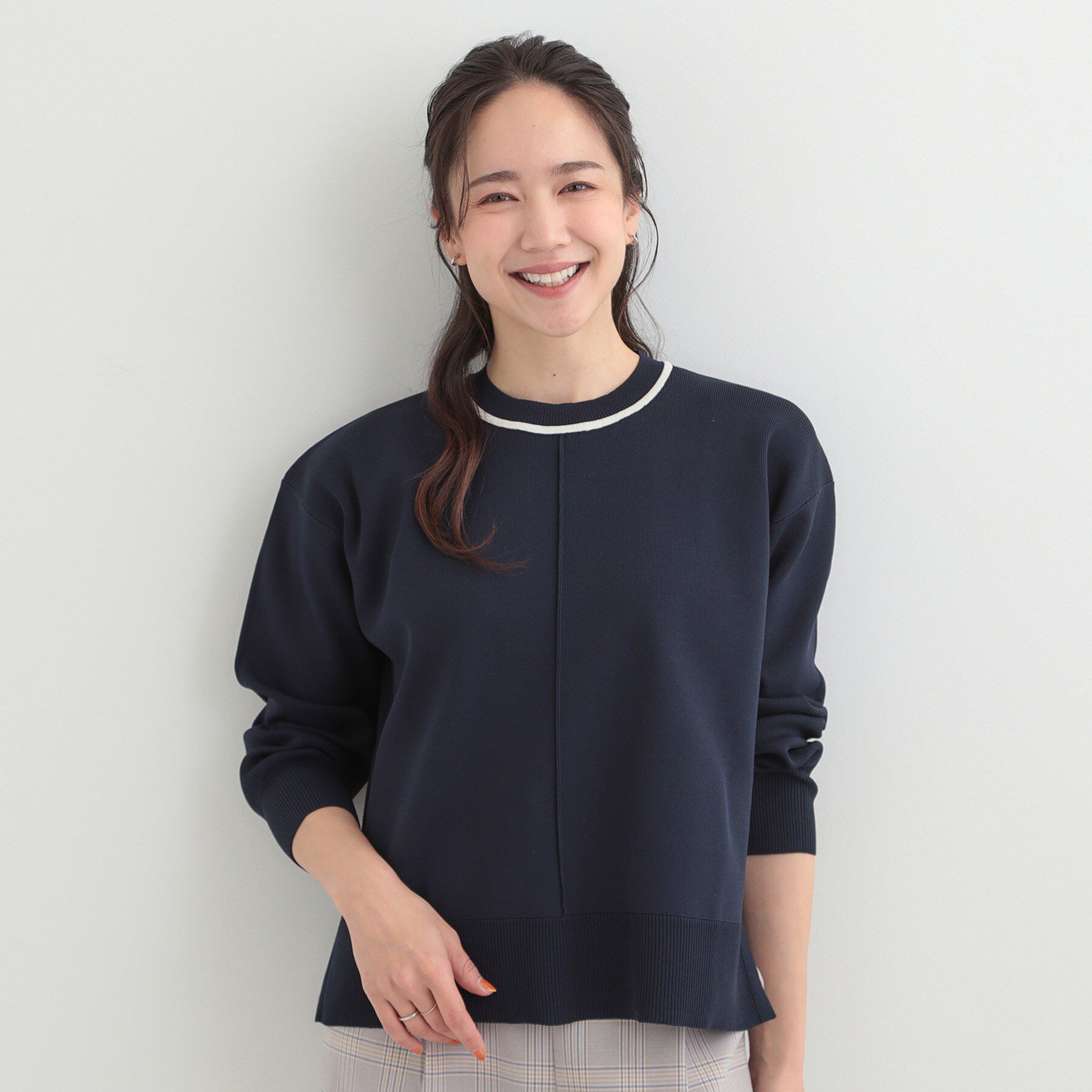 SHOO･LA･RUE「【洗濯機可/S-LL】軽やかな スポンディッシュ パイピングニット」|ニット・セーター|